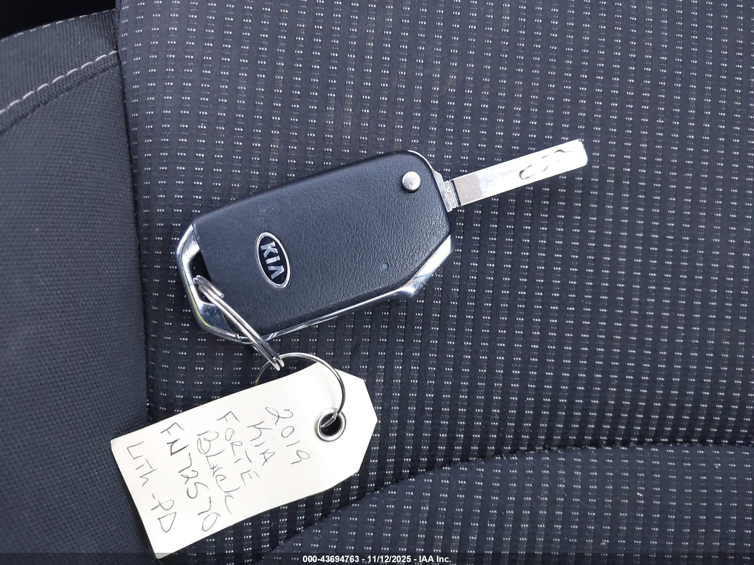 KIA FORTE image 11