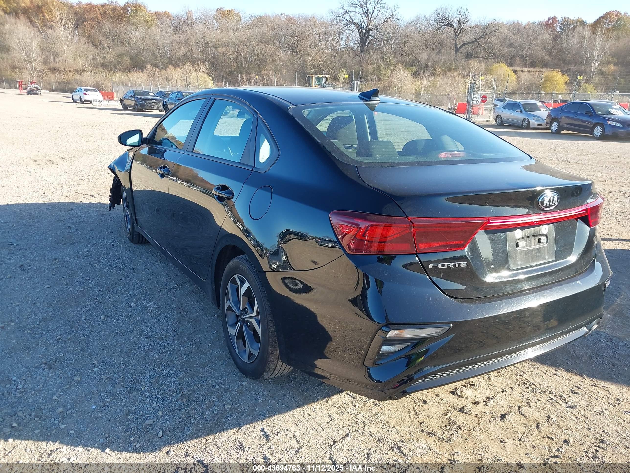 KIA FORTE image 3
