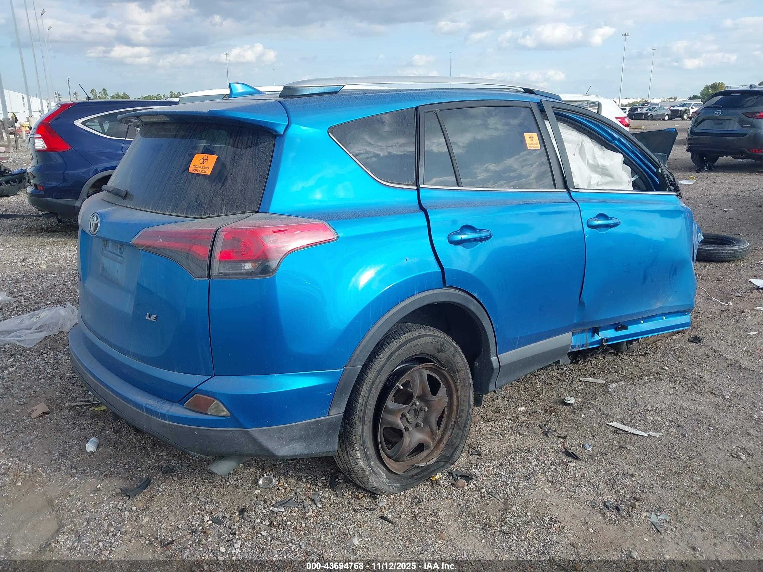 TOYOTA RAV4 image 4