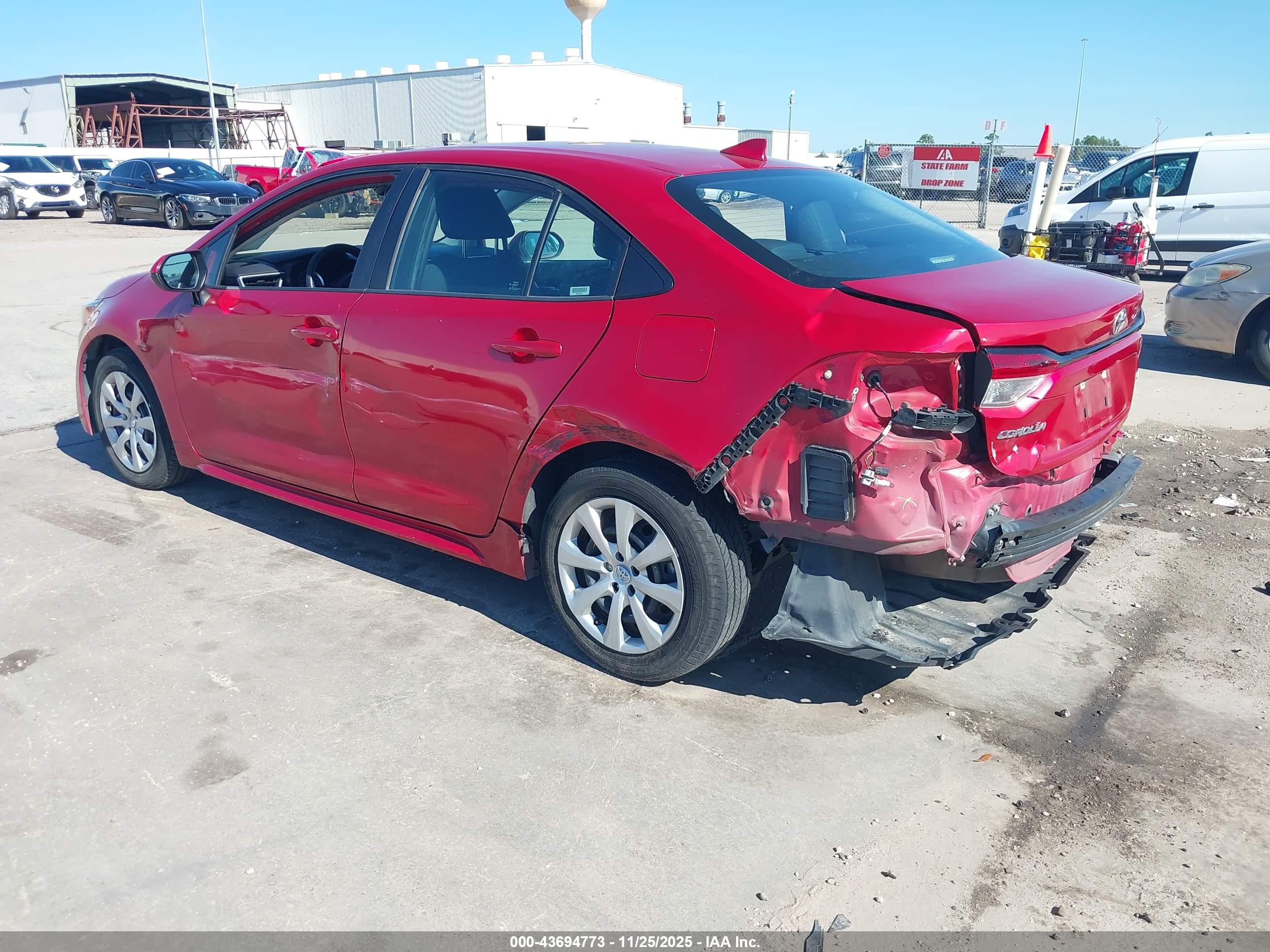 TOYOTA COROLLA image 3