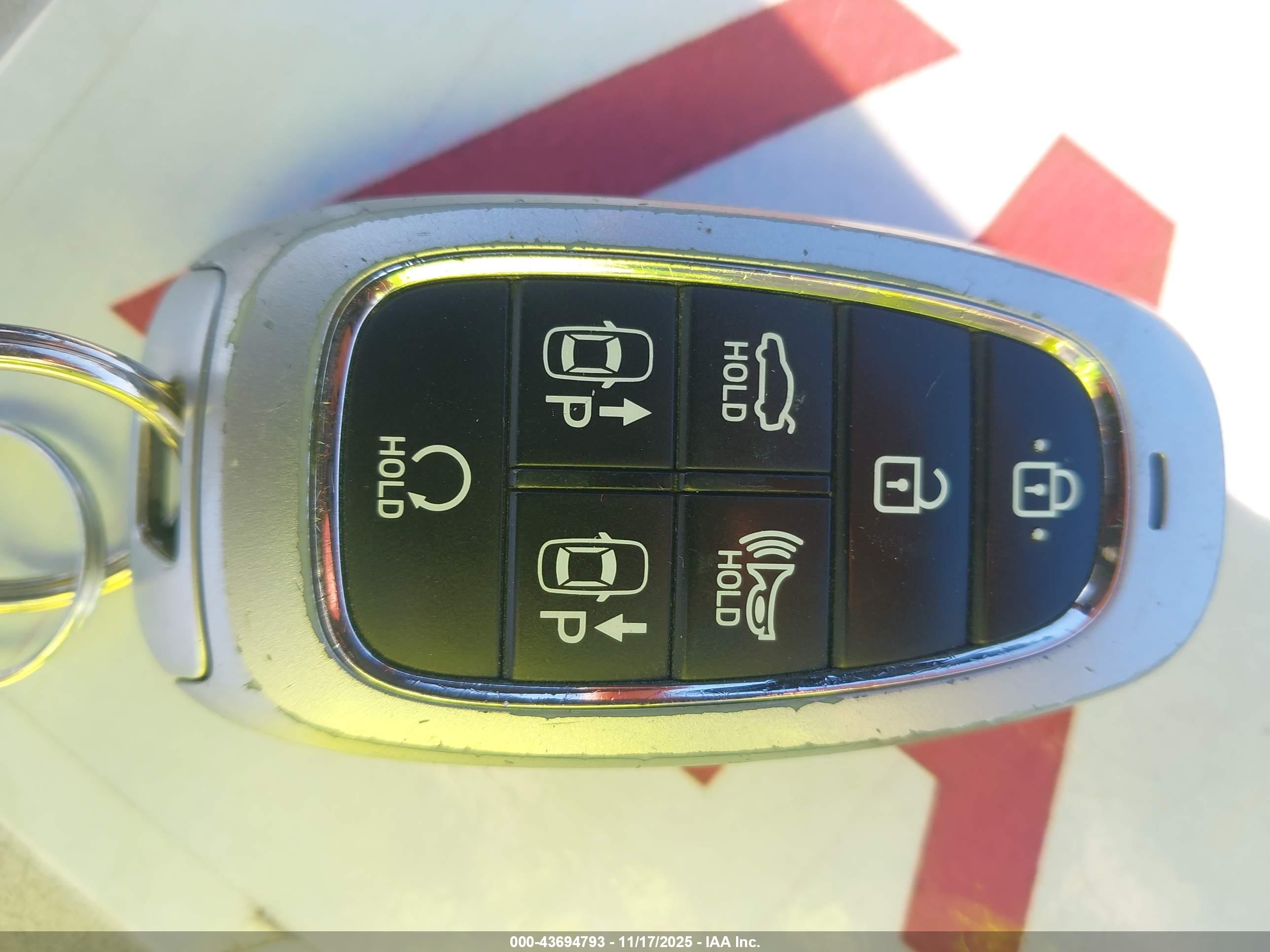 HYUNDAI SONATA image 11