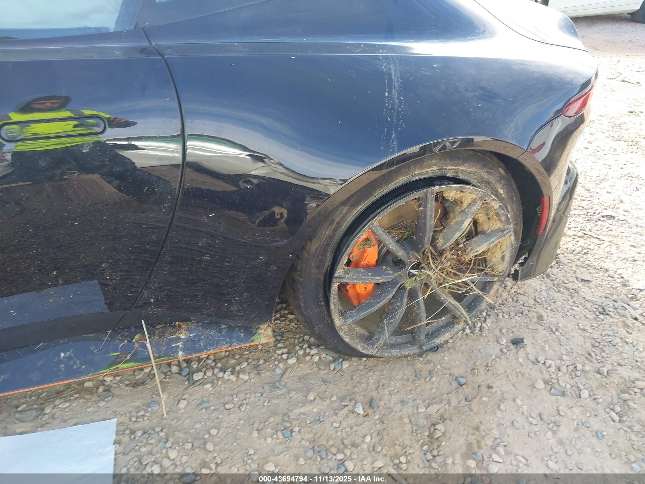 ASTON MARTIN image 6