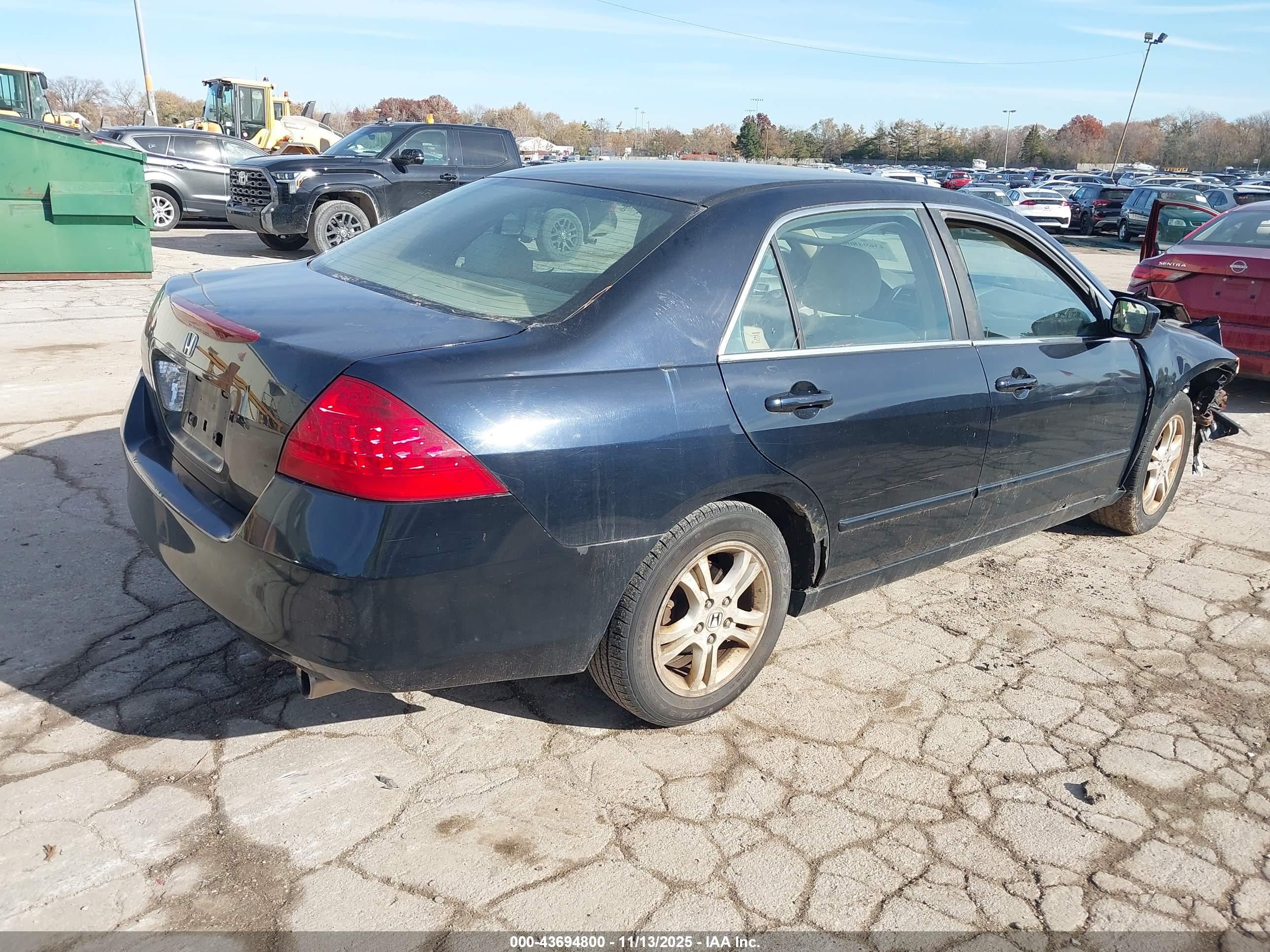 HONDA ACCORD image 4