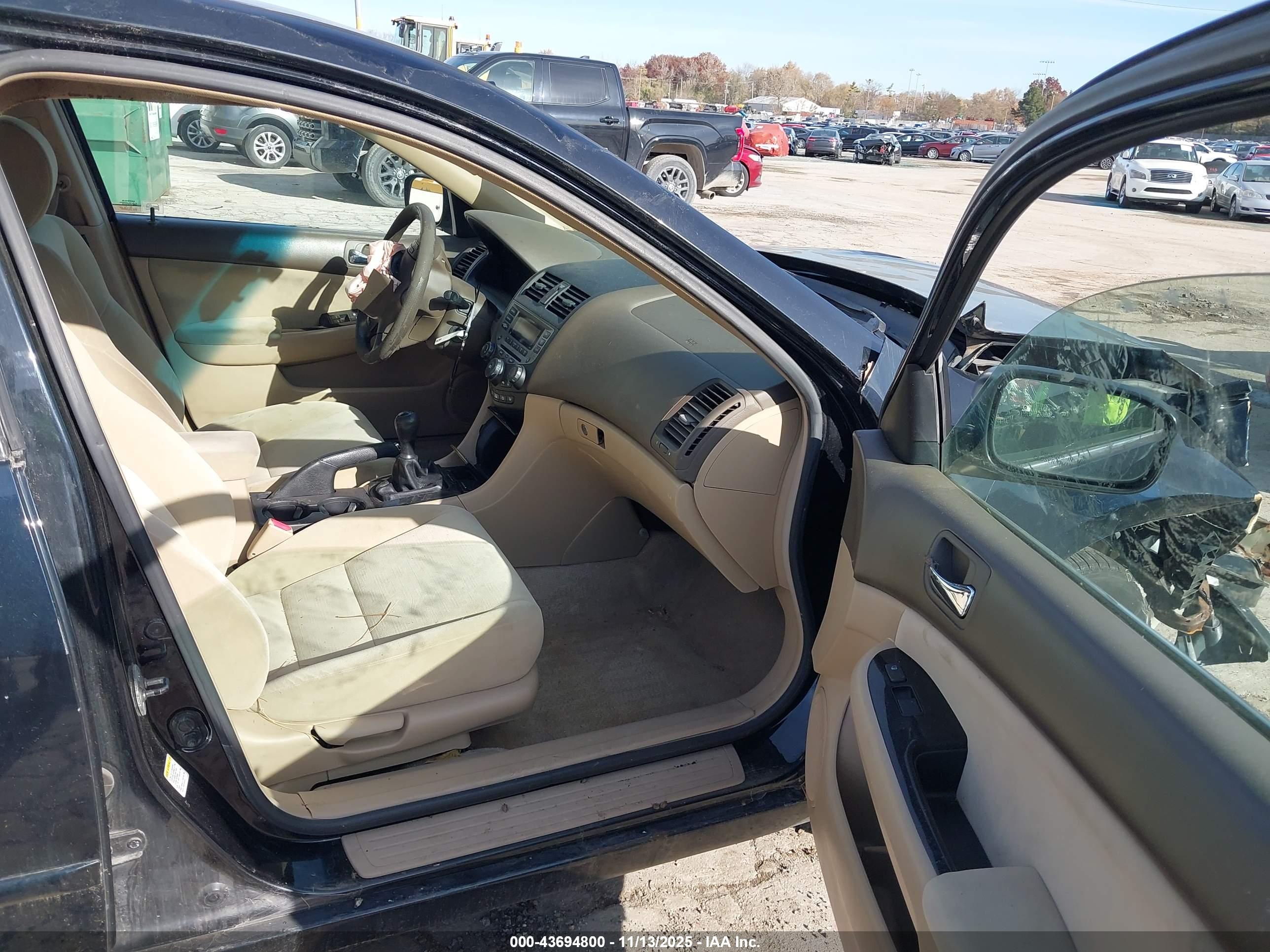 HONDA ACCORD image 5