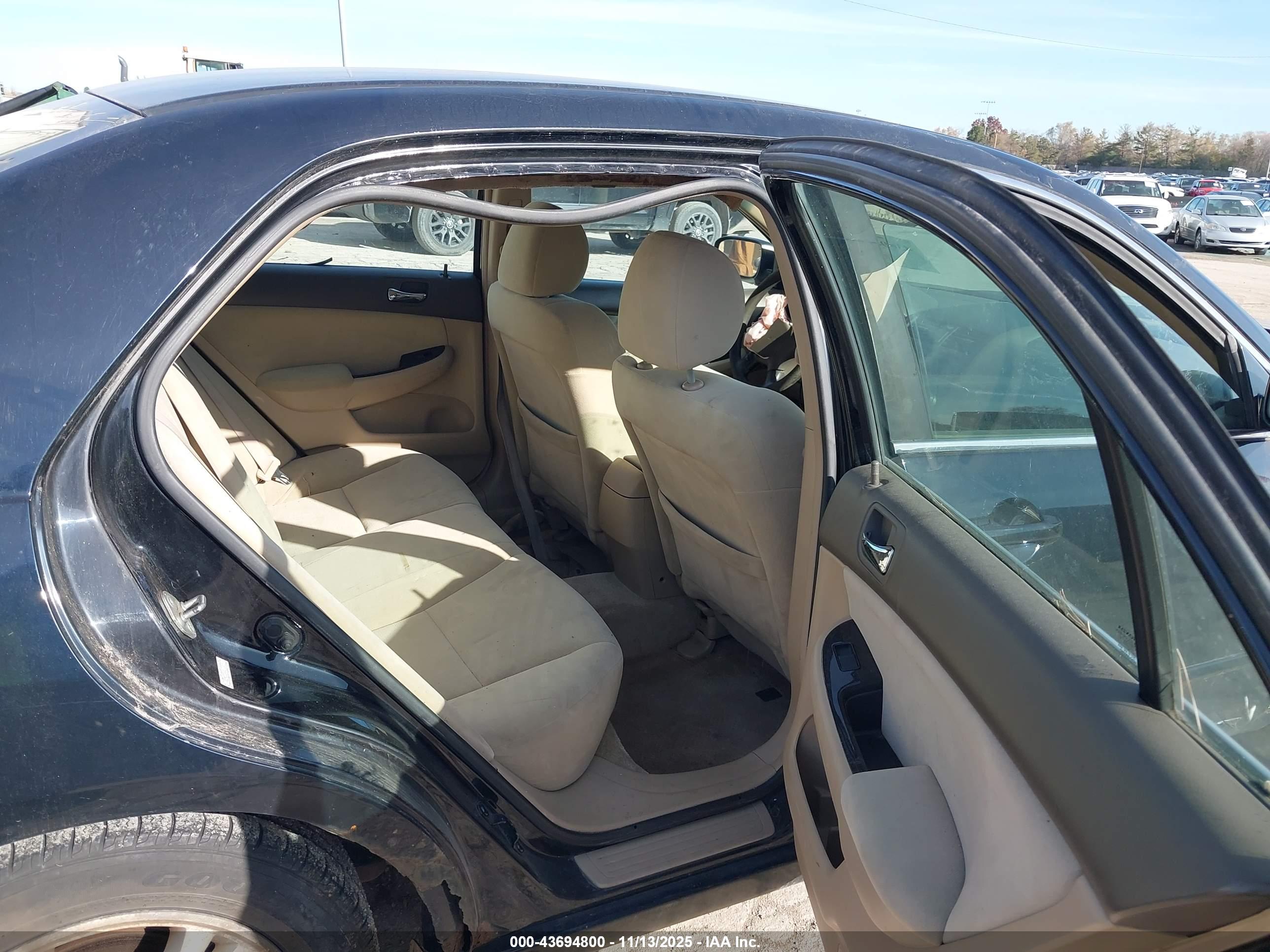 HONDA ACCORD image 8