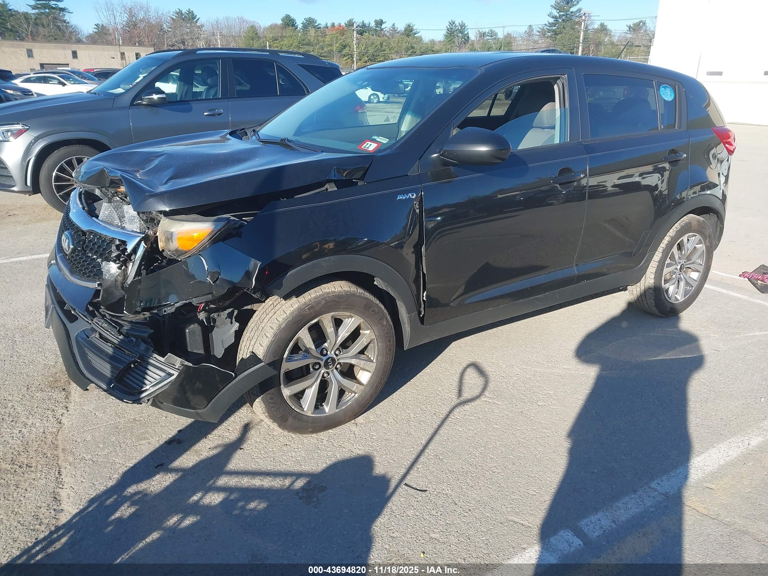 KIA SPORTAGE image 2