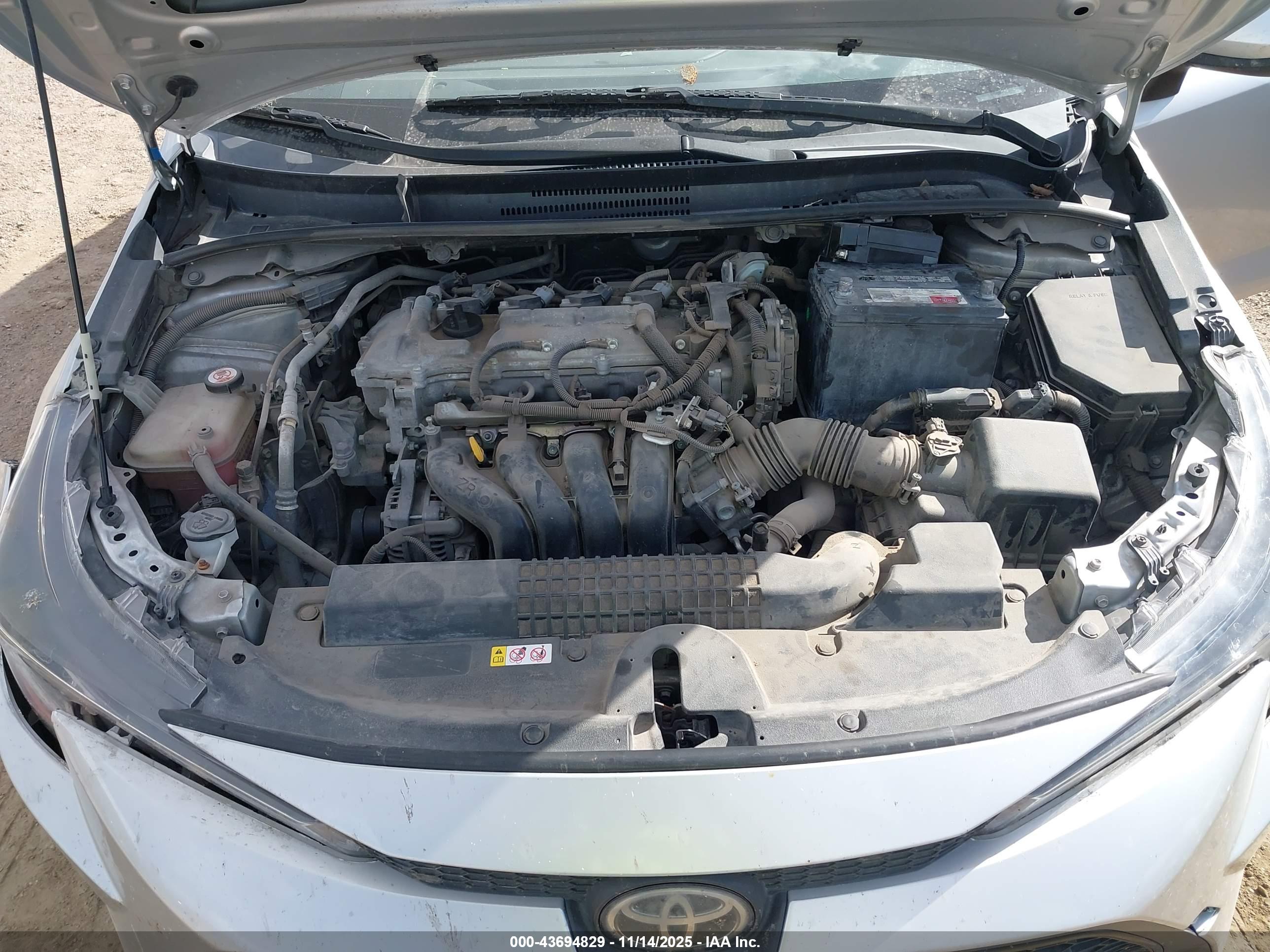 TOYOTA COROLLA image 10