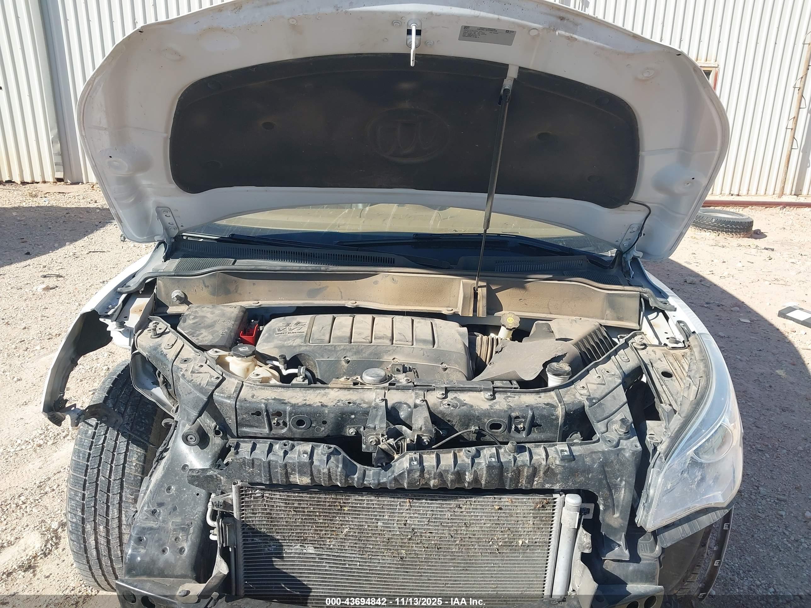 BUICK ENCLAVE image 10