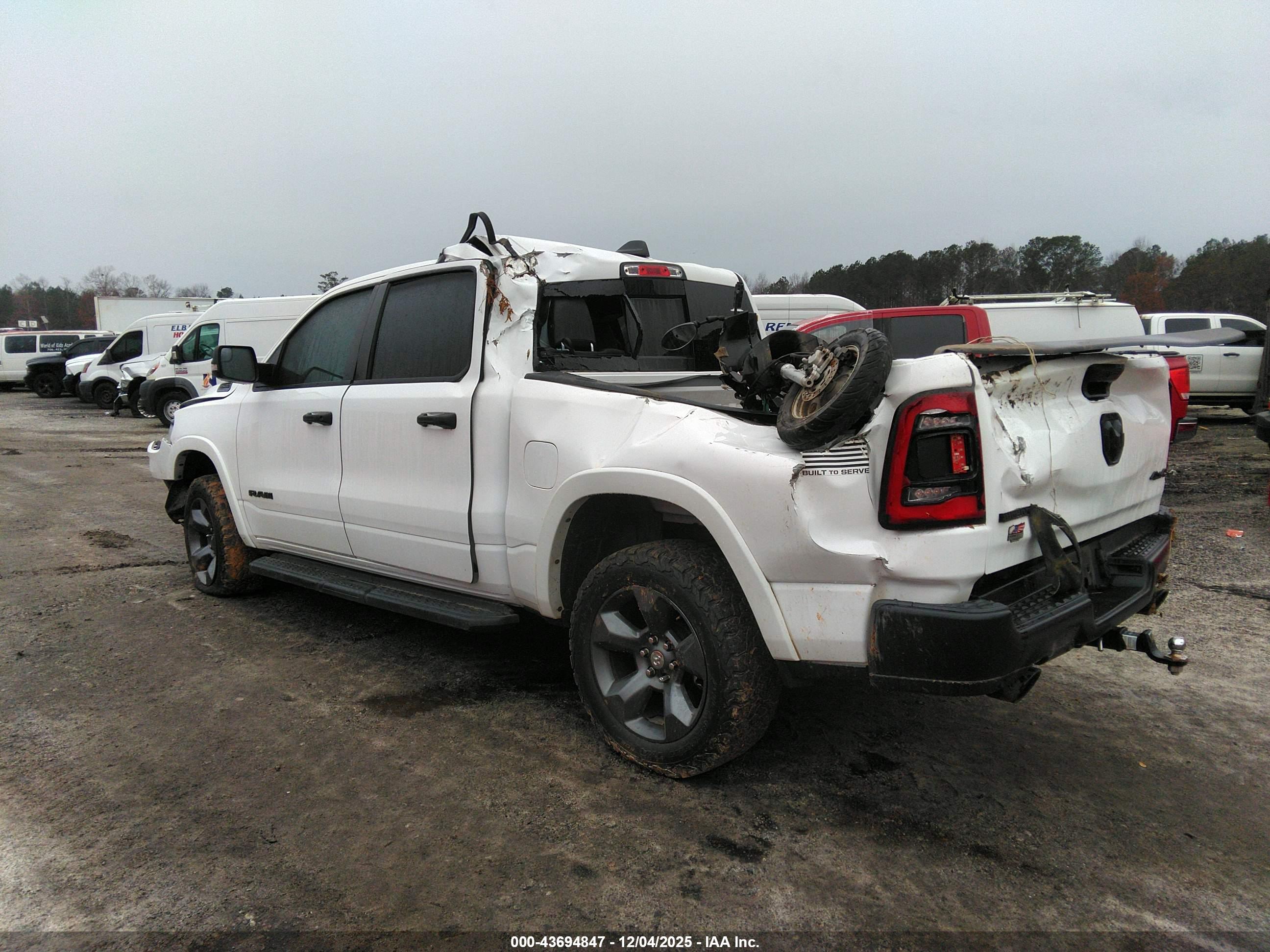RAM 1500 image 3