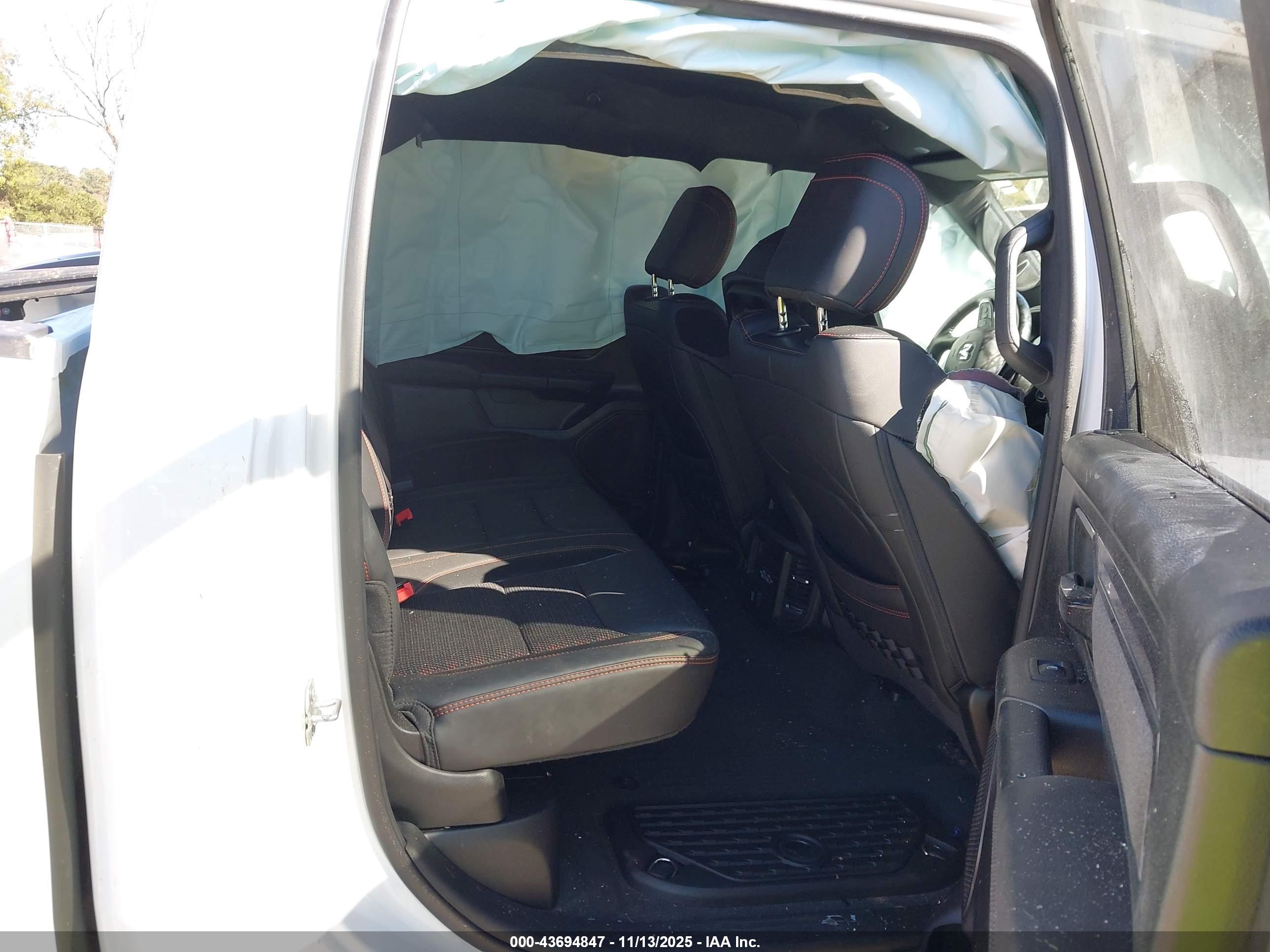 RAM 1500 image 8