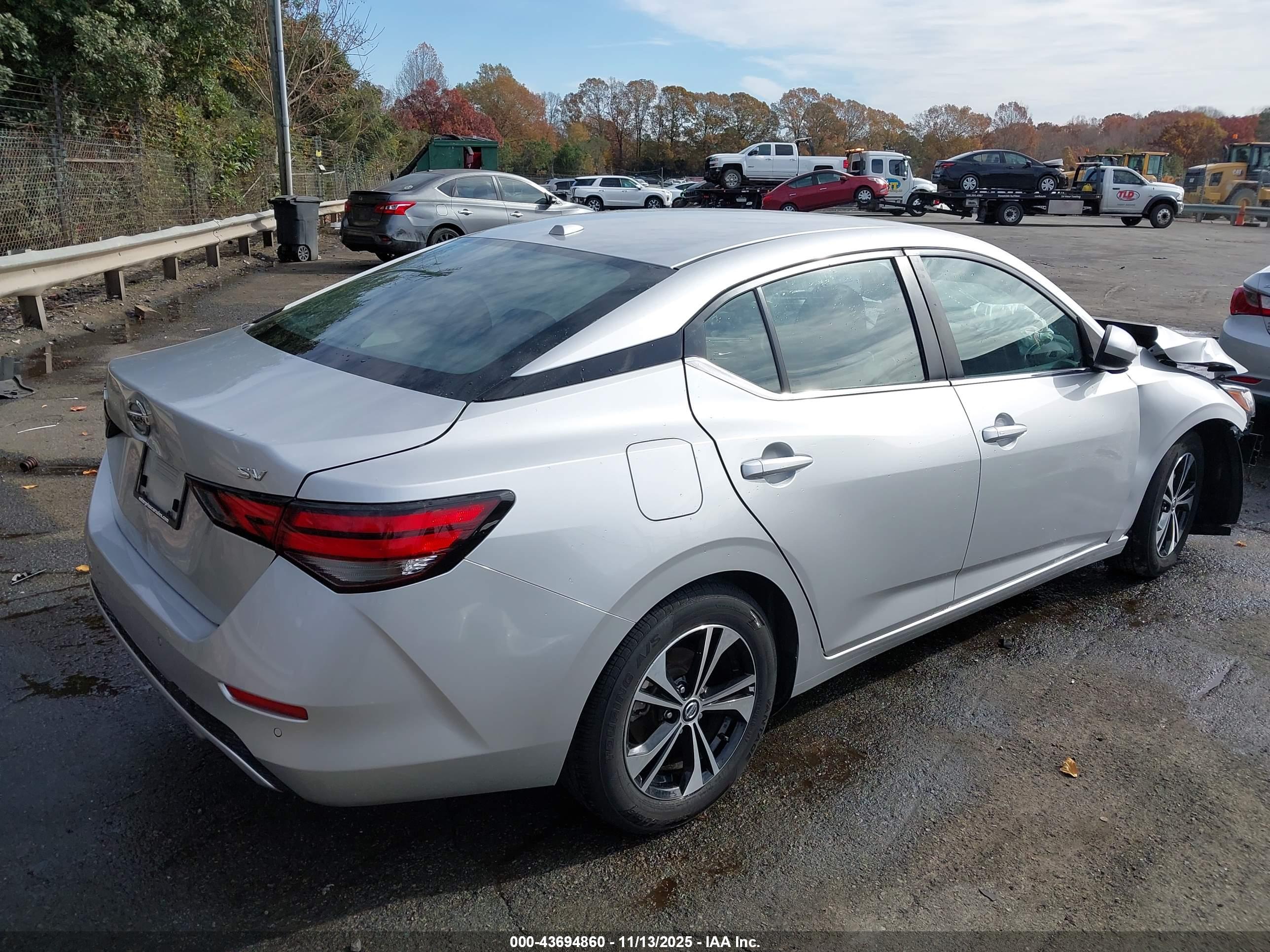 NISSAN SENTRA image 4