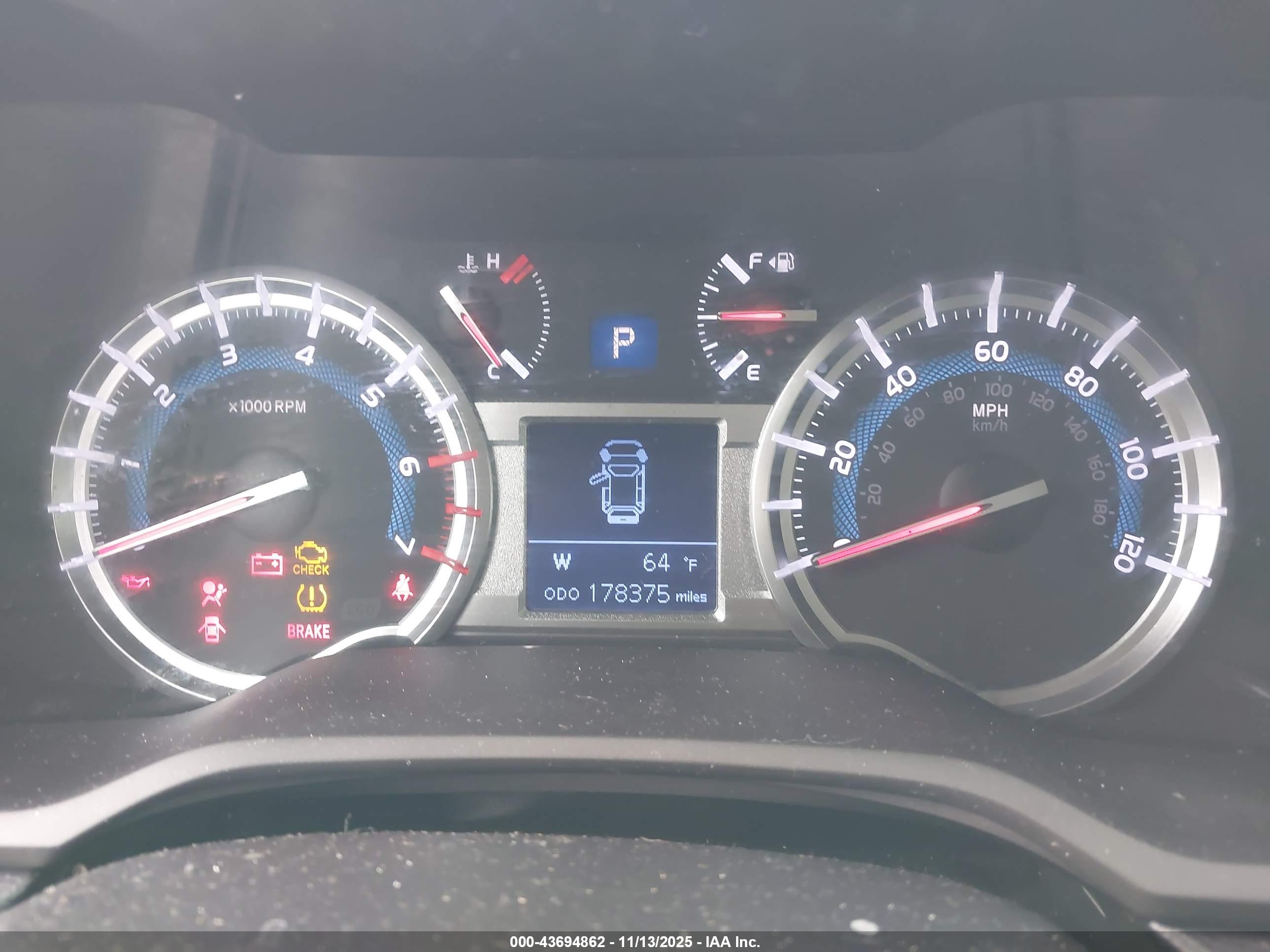TOYOTA 4RUNNER image 7