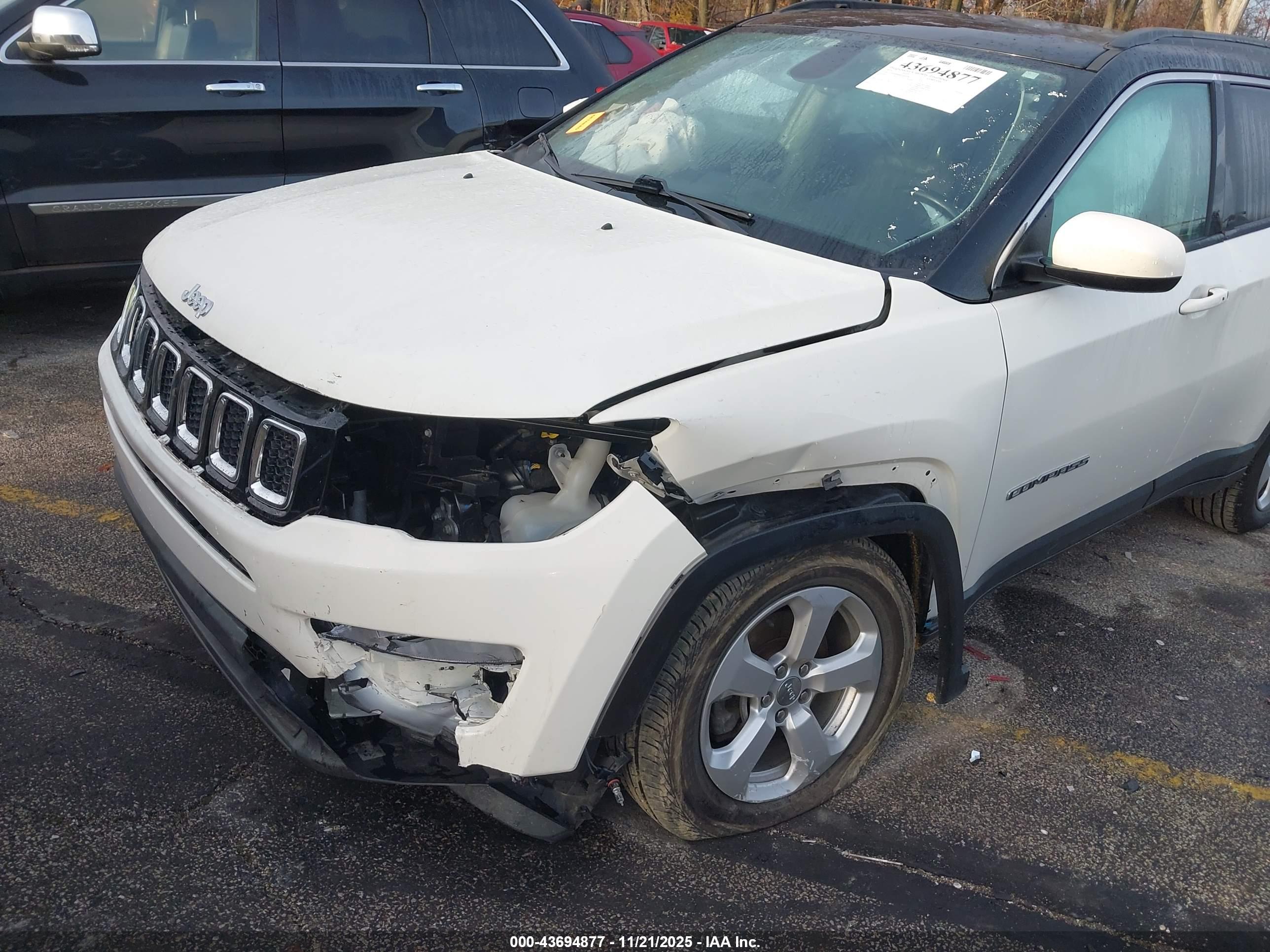 JEEP COMPASS image 6