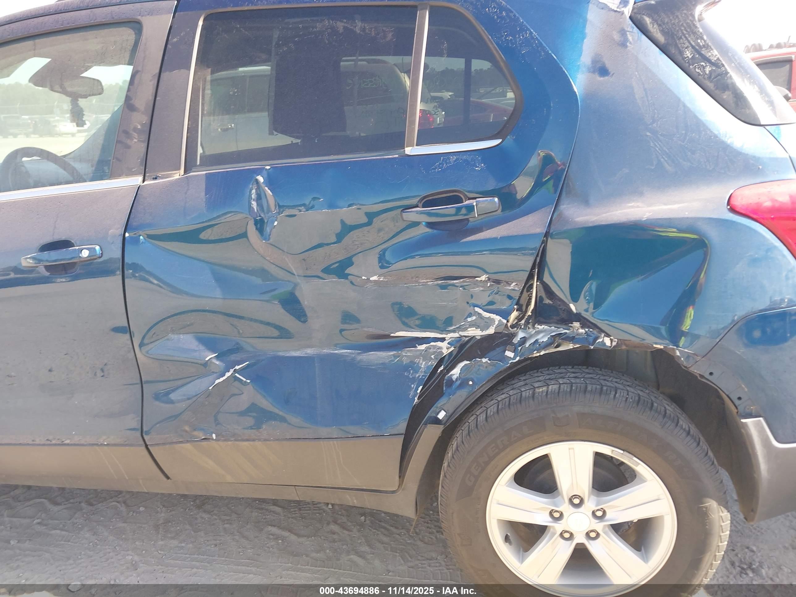 CHEVROLET TRAX image 6