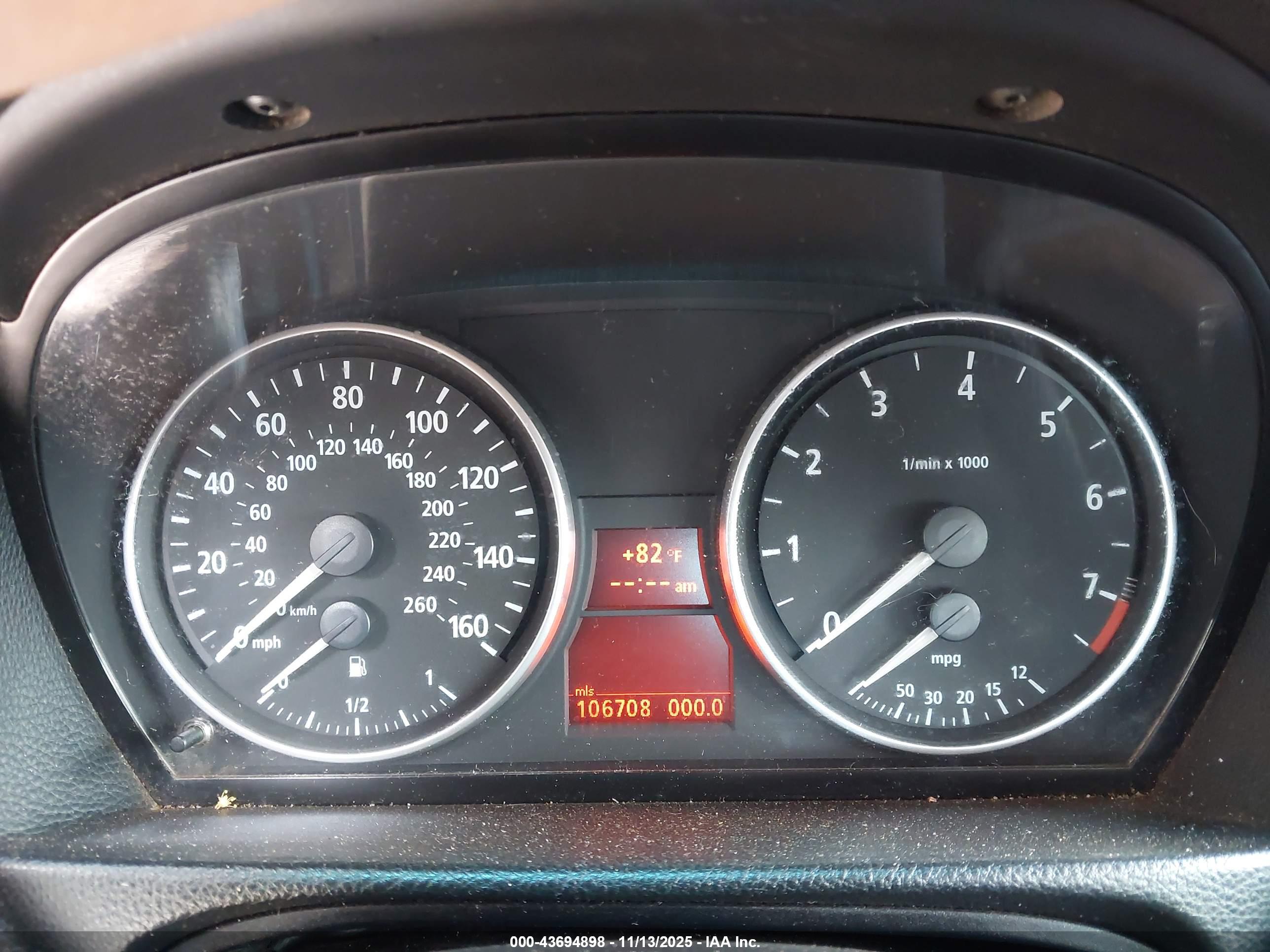 BMW 330I image 7