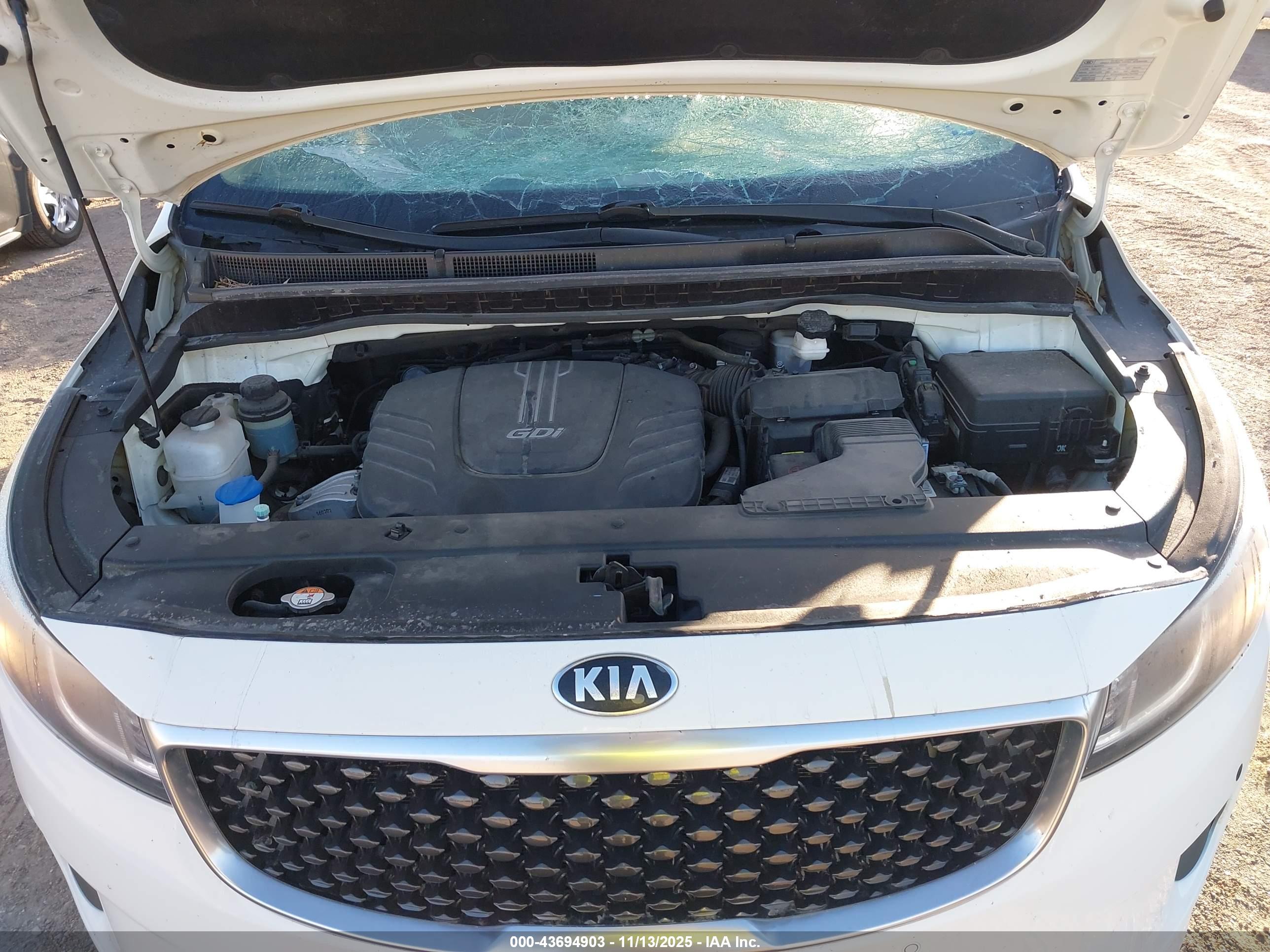 KIA SEDONA image 10