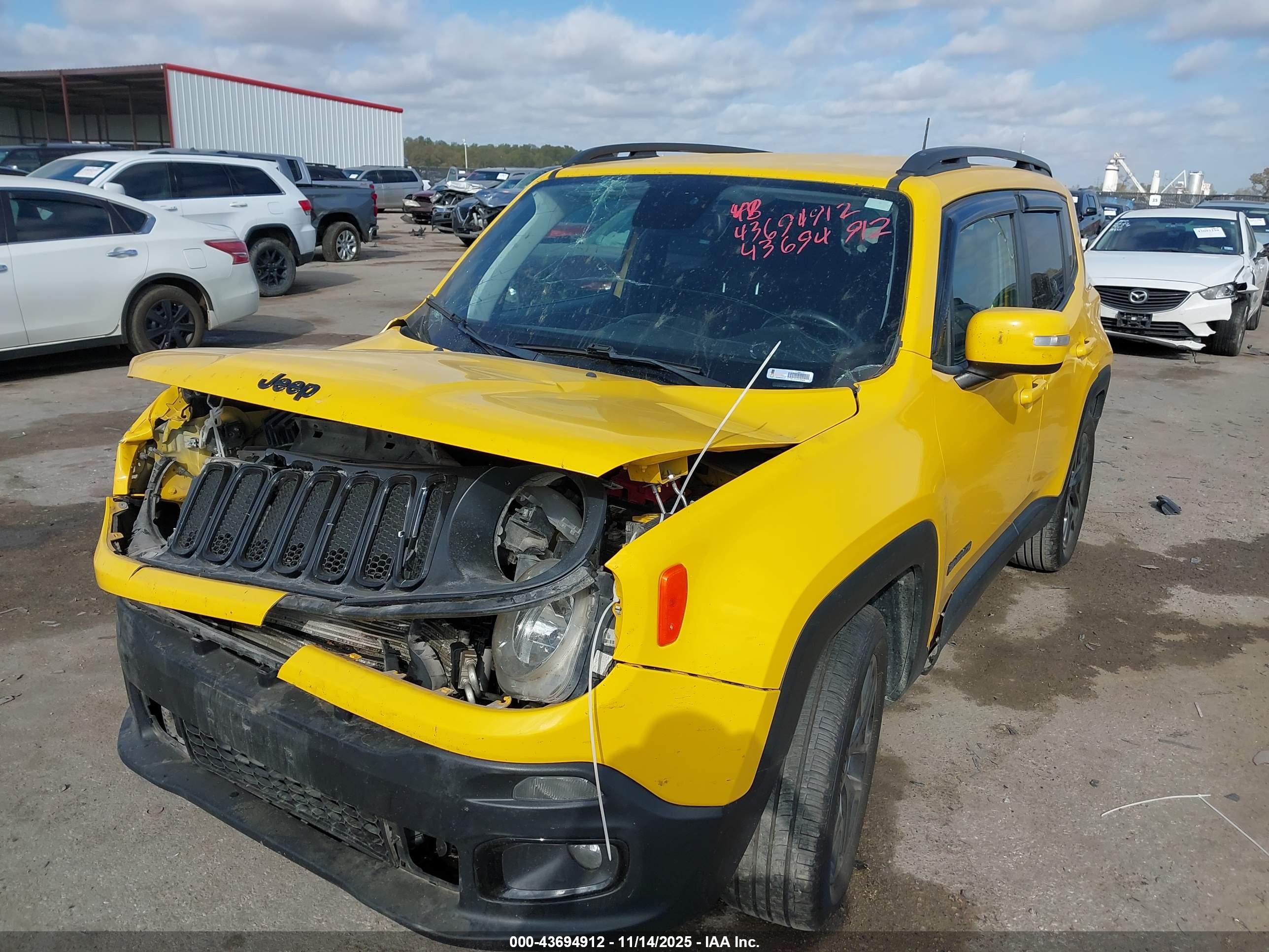 JEEP RENEGADE image 2