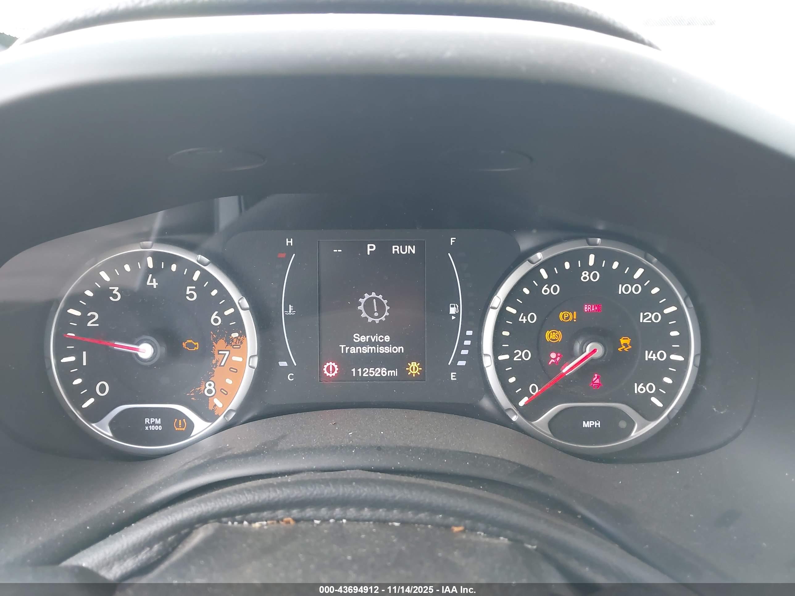 JEEP RENEGADE image 7
