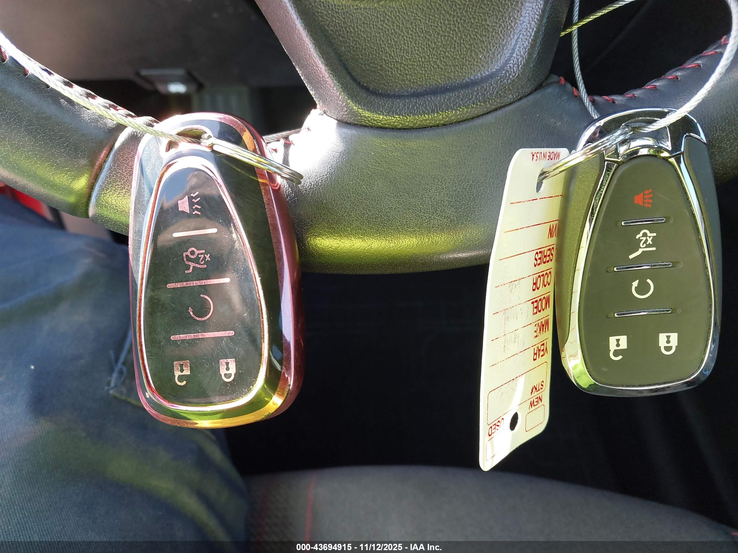 CHEVROLET EQUINOX image 11