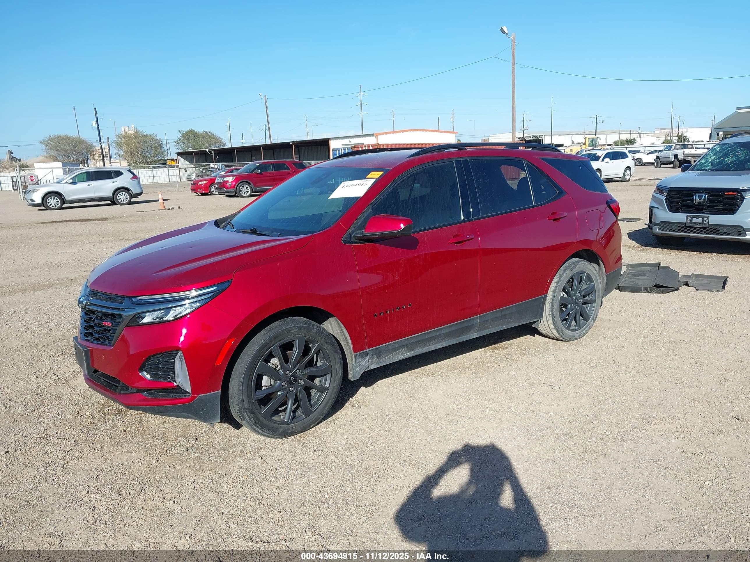 CHEVROLET EQUINOX image 2
