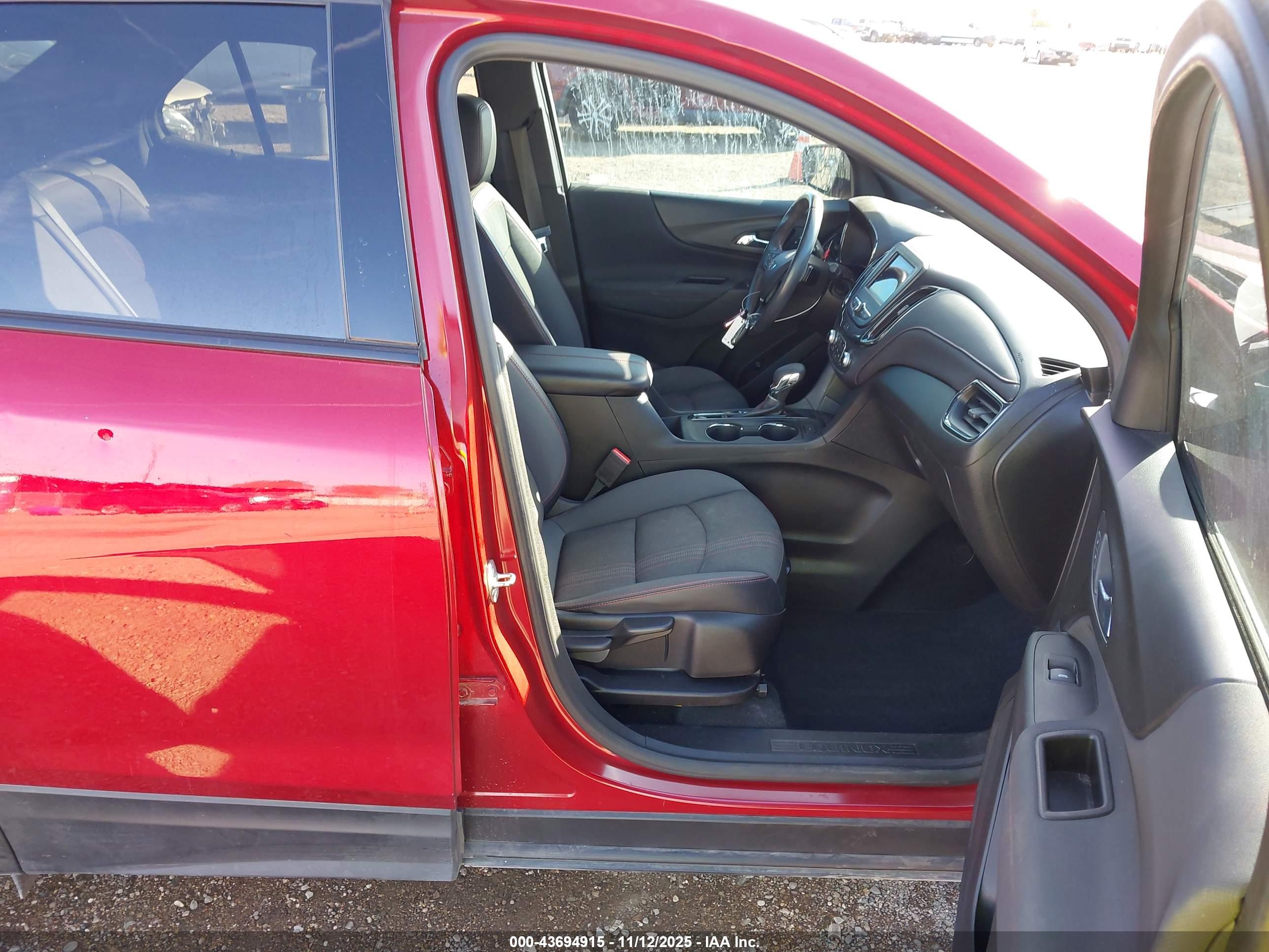 CHEVROLET EQUINOX image 5