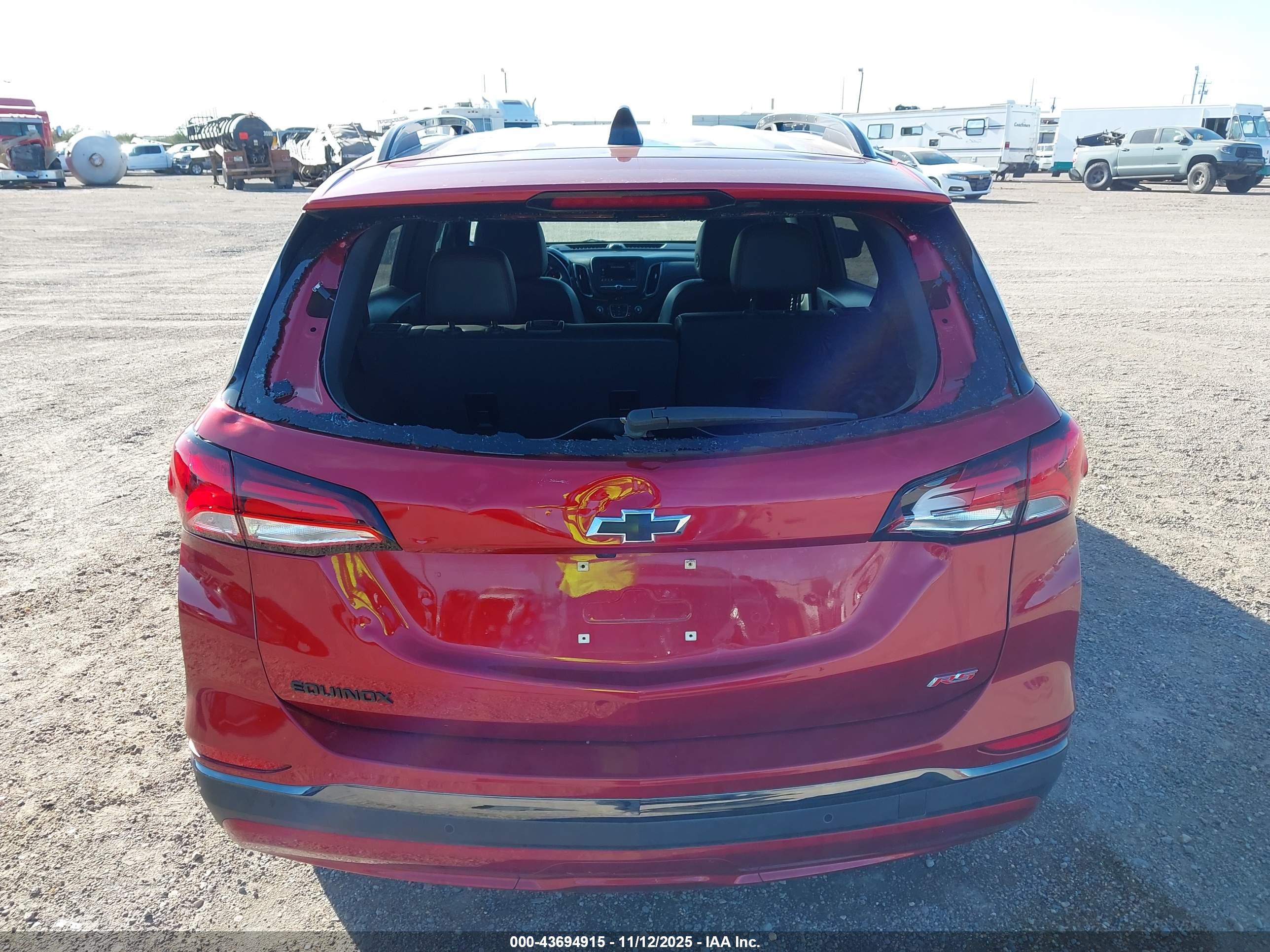 CHEVROLET EQUINOX image 6
