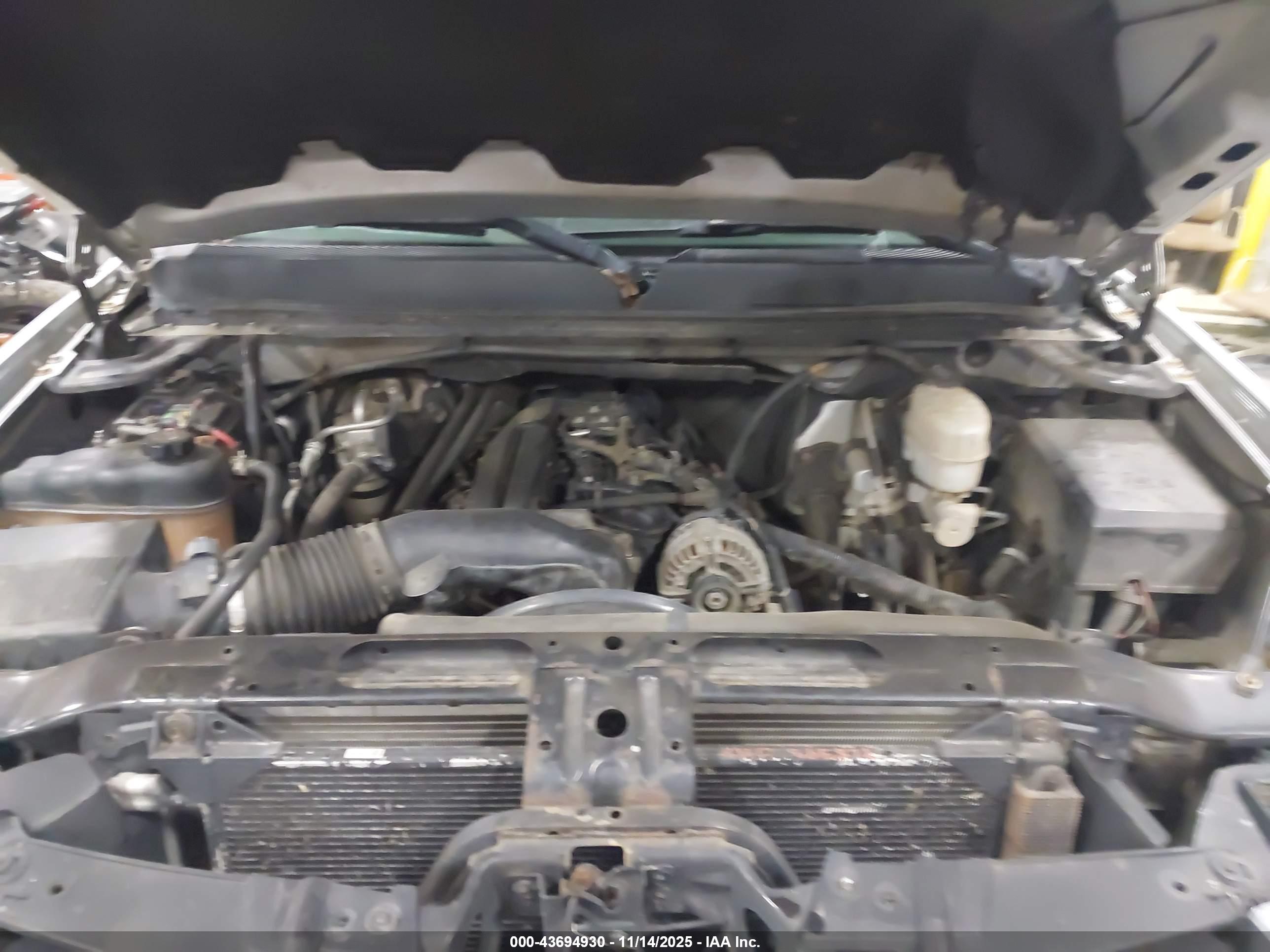 GMC SIERRA image 10