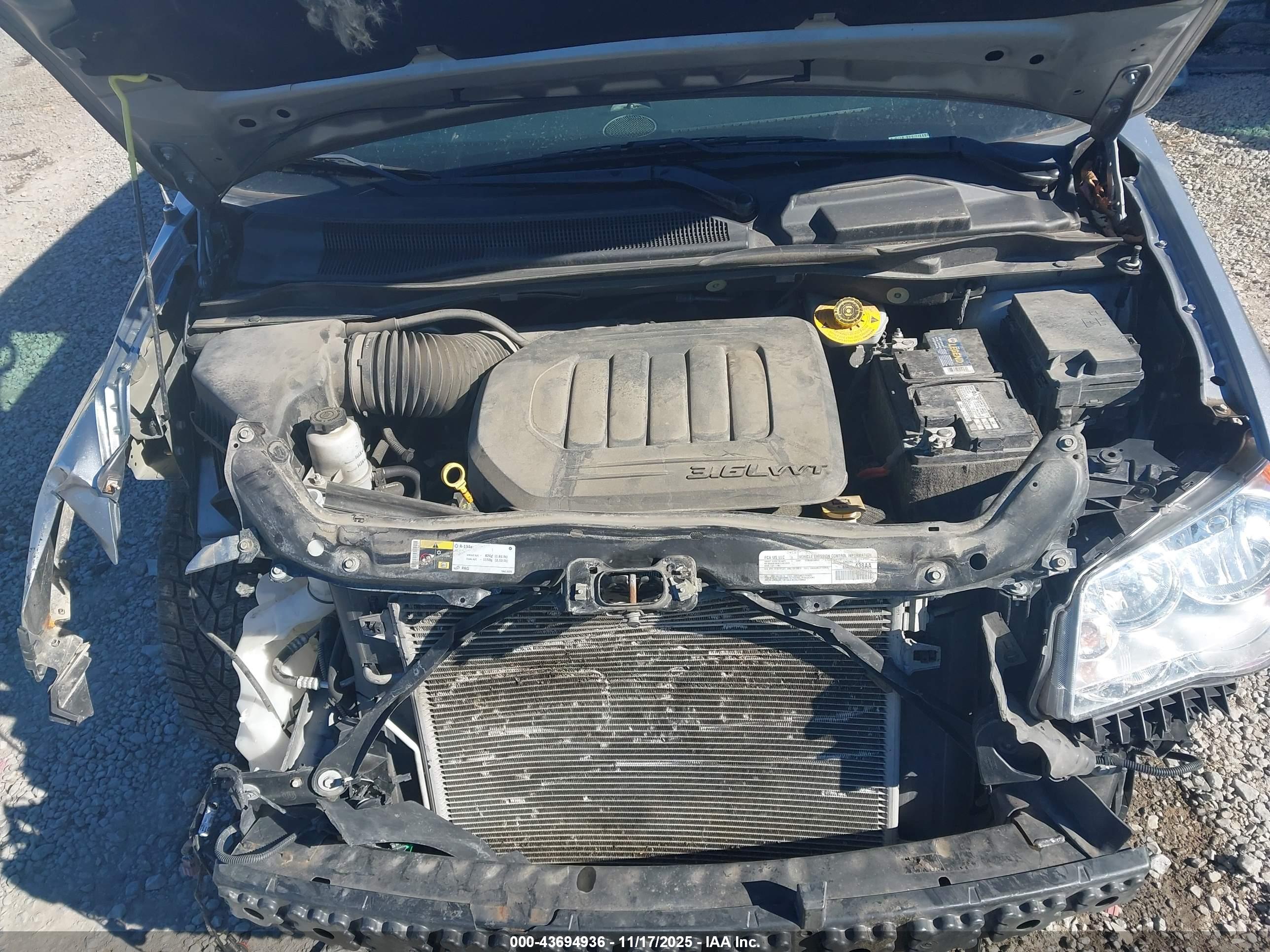 DODGE GRAND image 10
