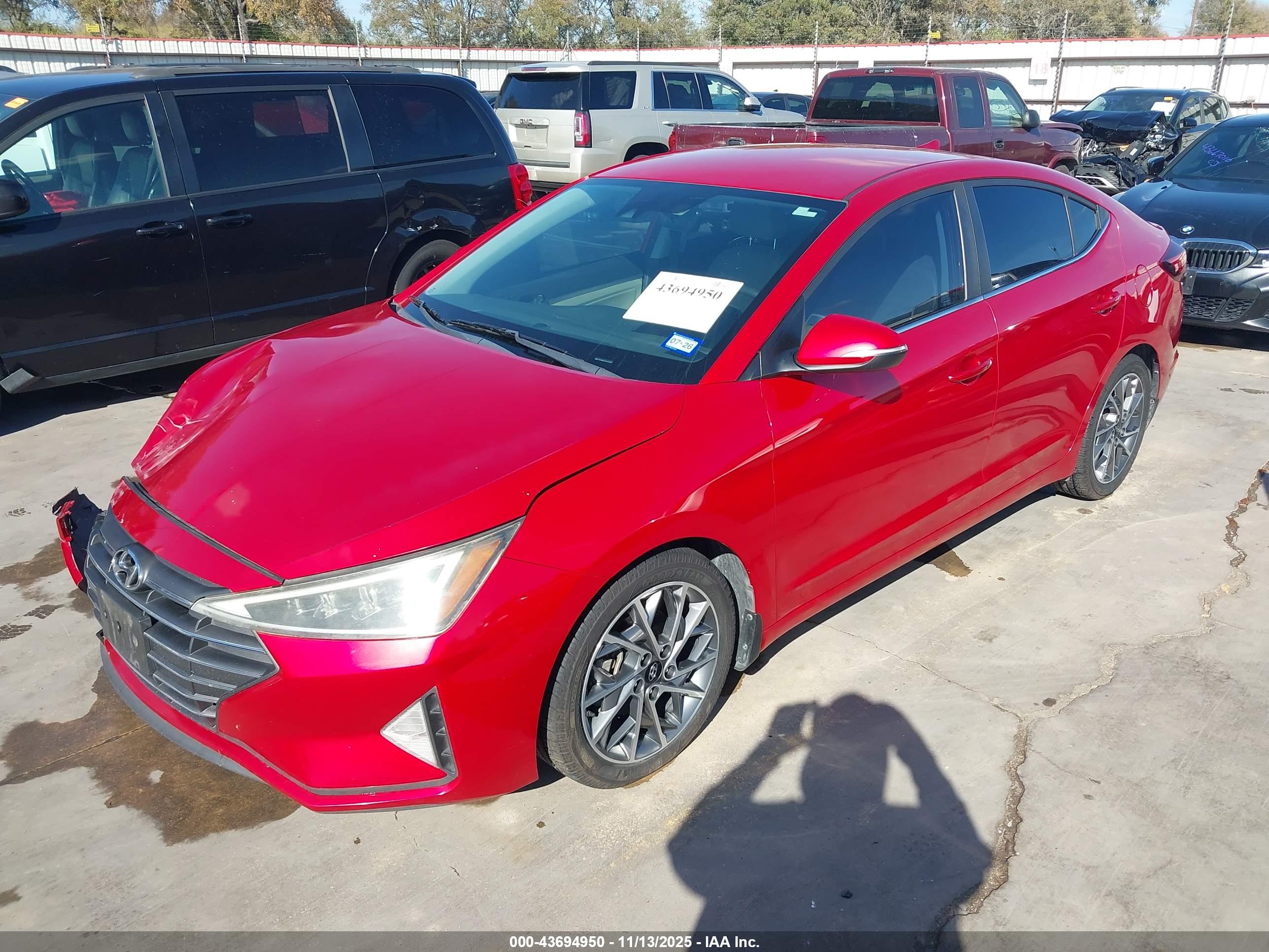 HYUNDAI ELANTRA image 2
