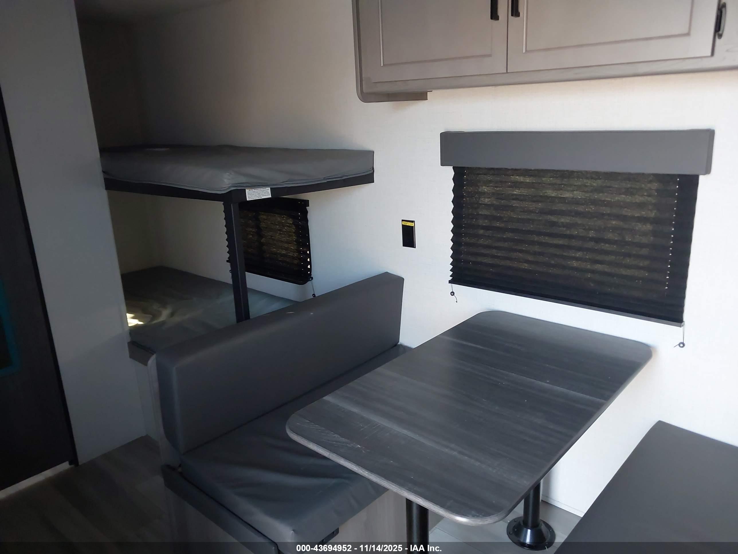 KEYSTONE RV image 8