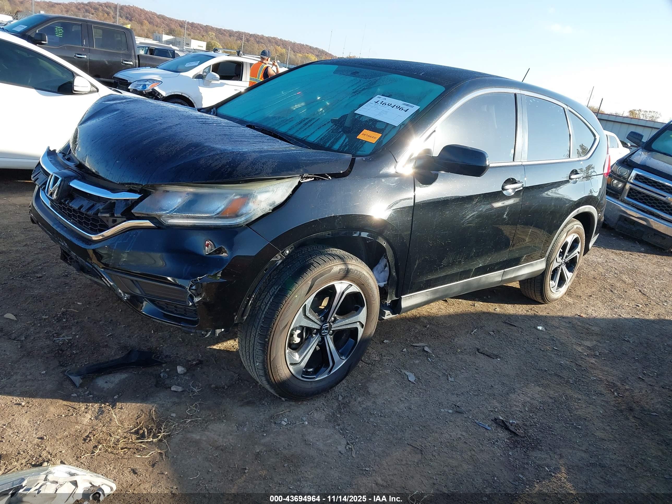 HONDA CR-V image 2