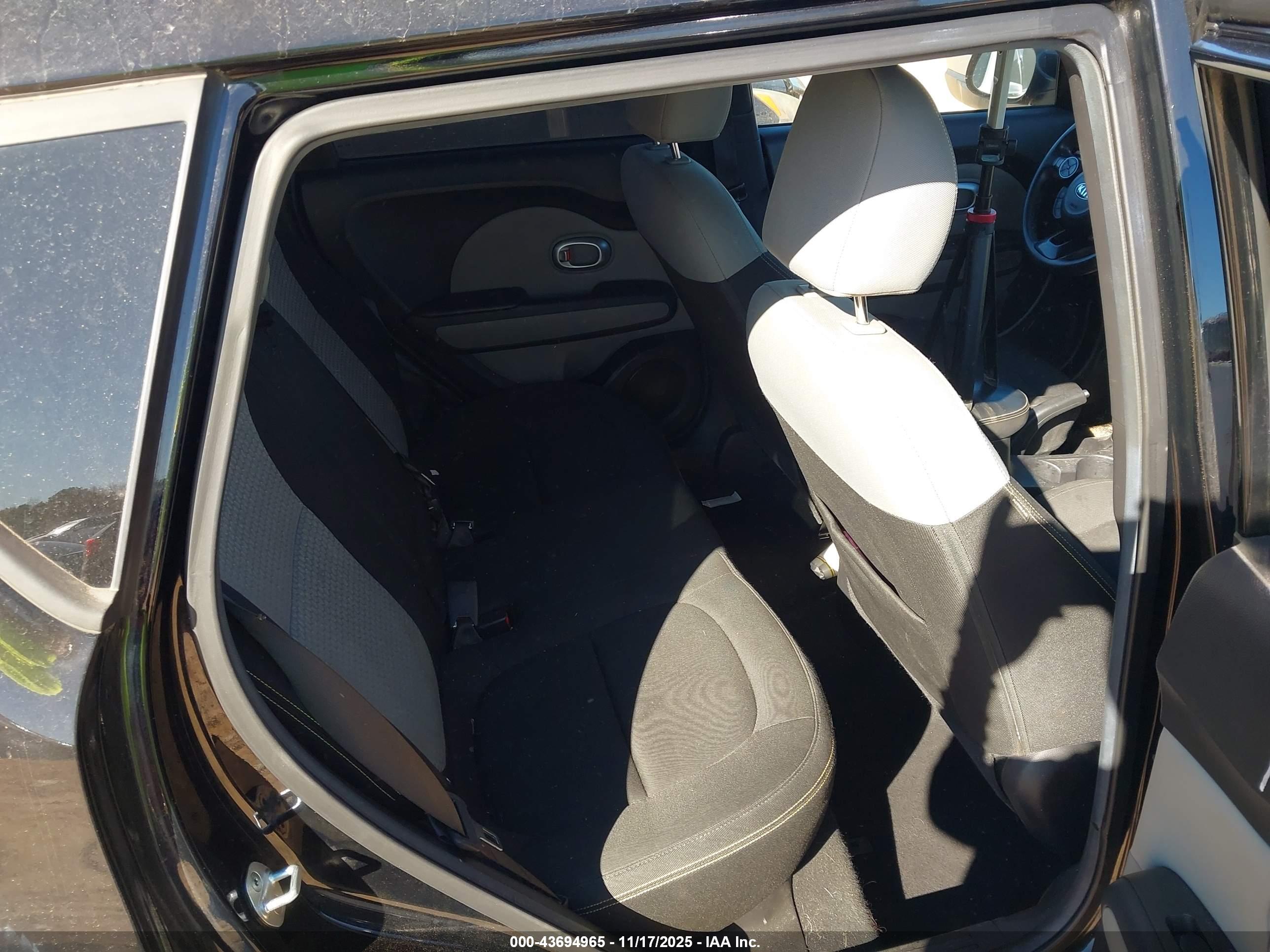 KIA SOUL image 8