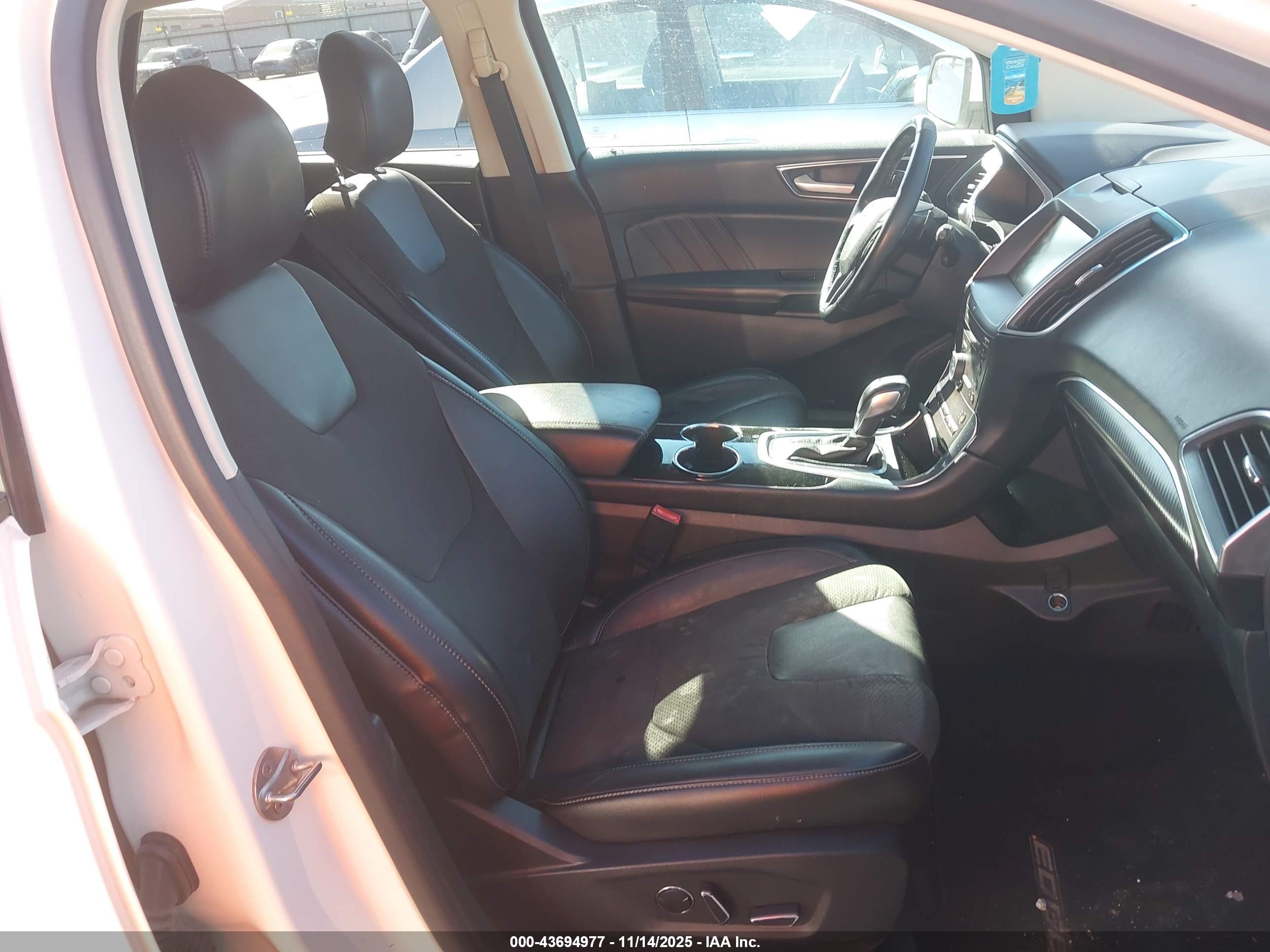 FORD EDGE image 5