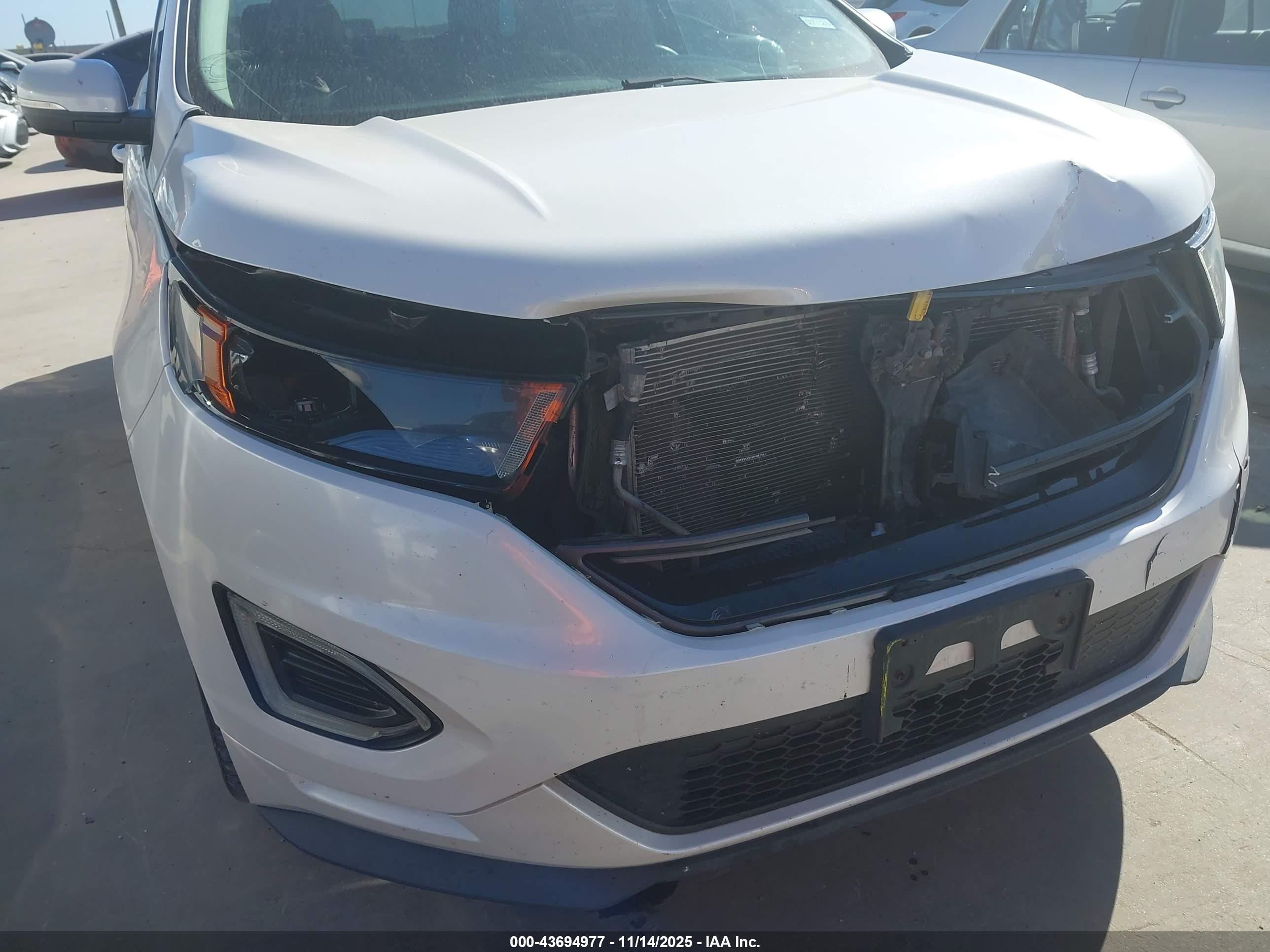 FORD EDGE image 6