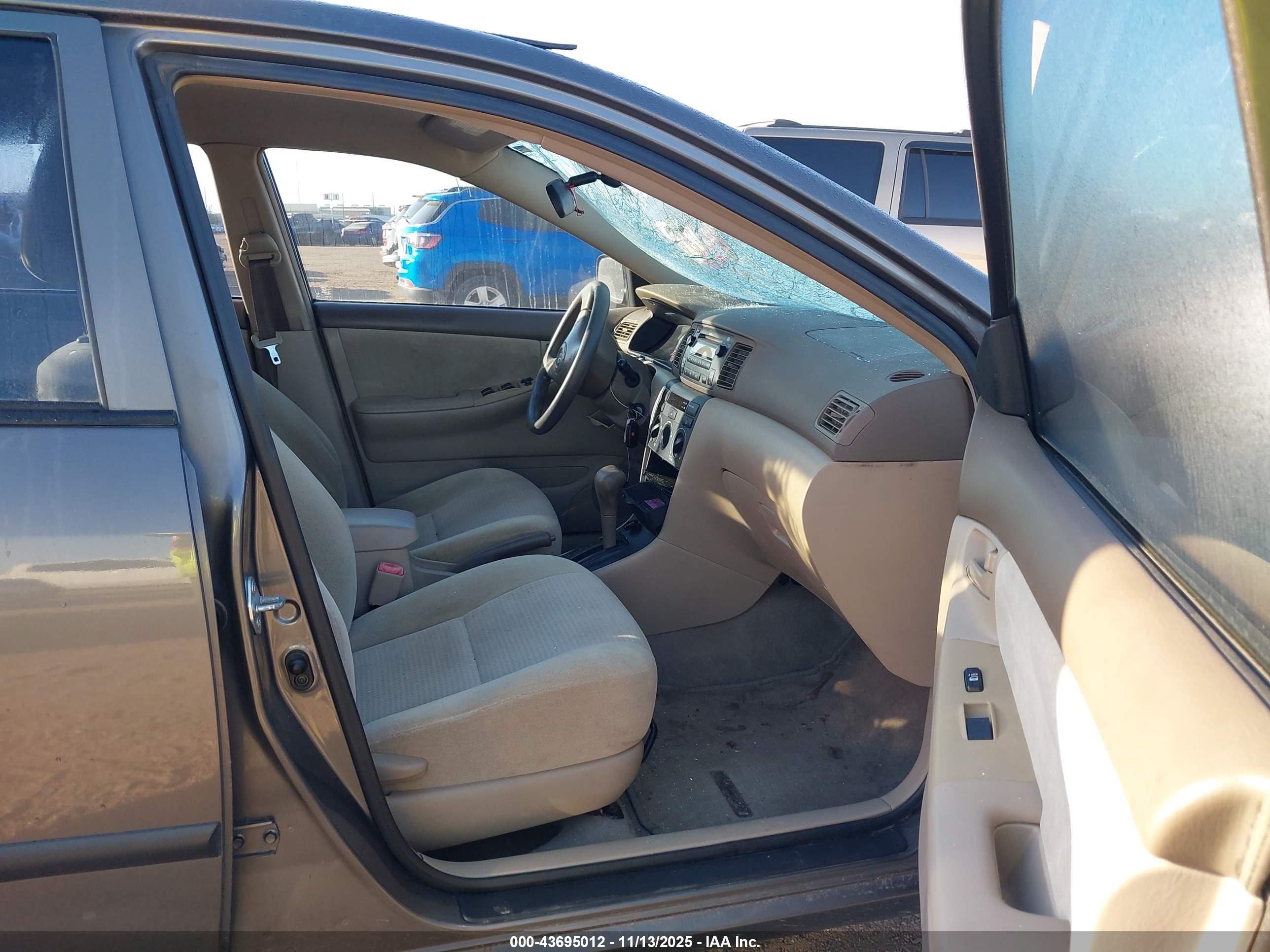 TOYOTA COROLLA image 5