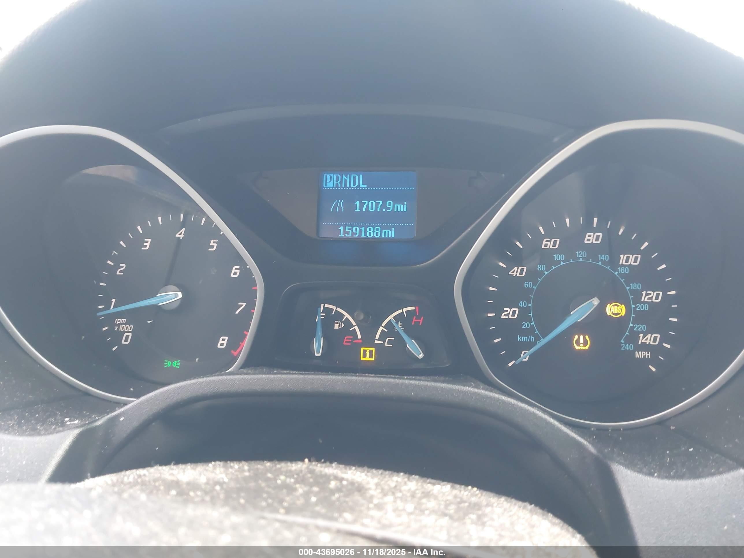 FORD FOCUS image 7
