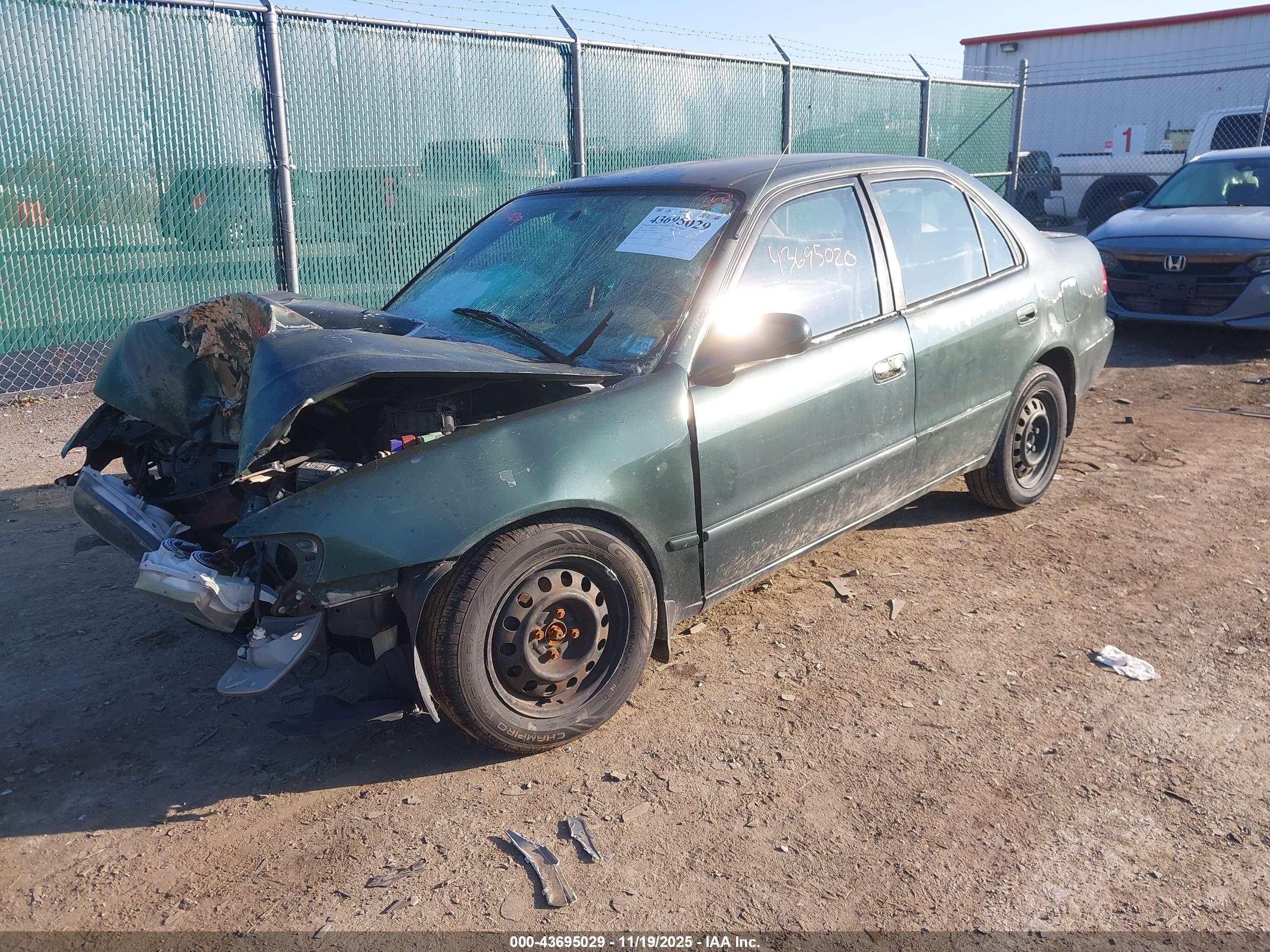 TOYOTA COROLLA image 2