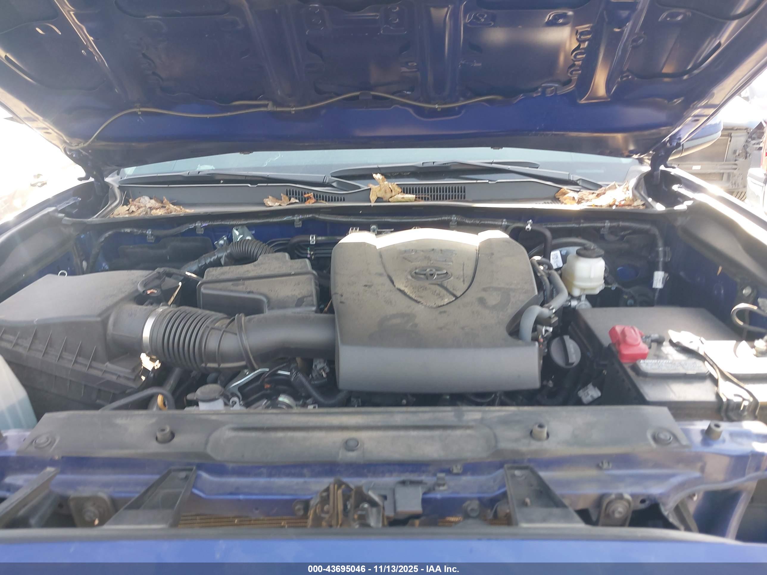 TOYOTA TACOMA image 10
