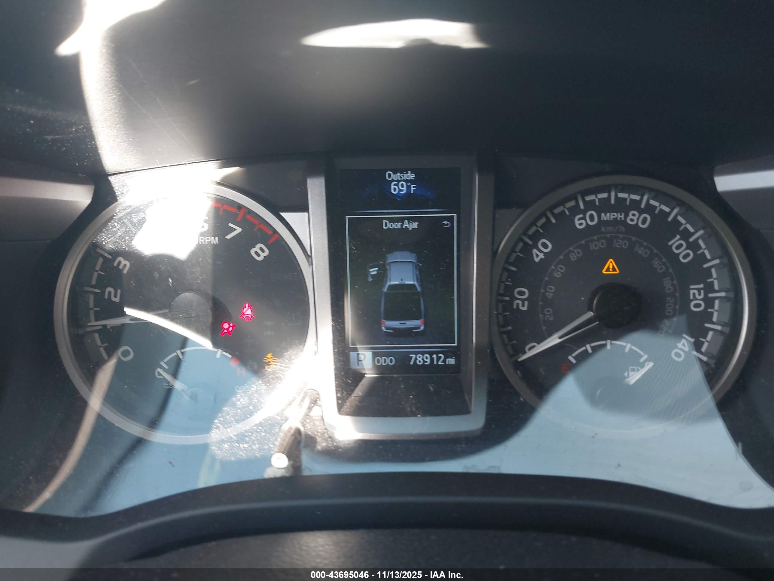 TOYOTA TACOMA image 7
