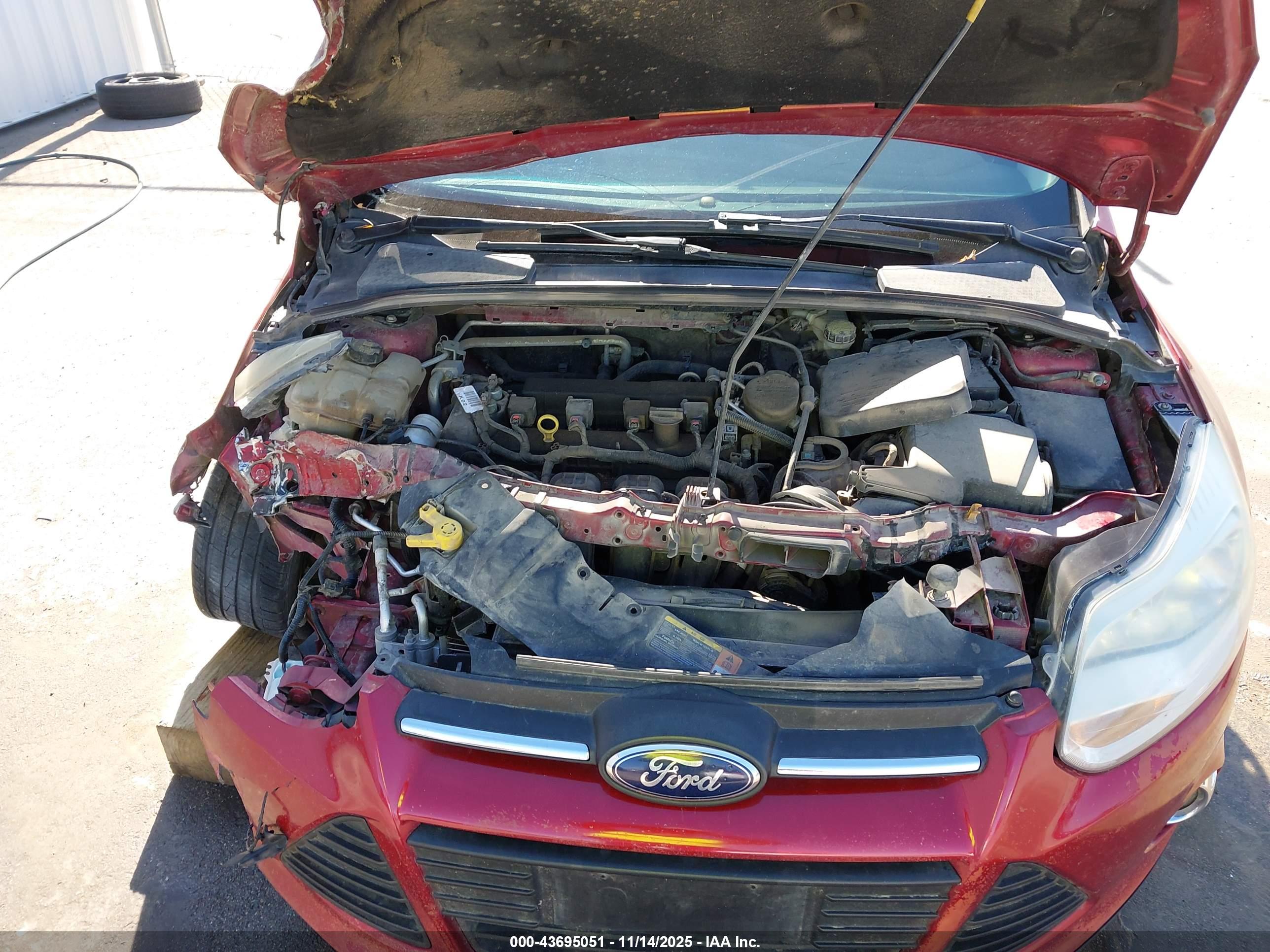 FORD FOCUS image 10