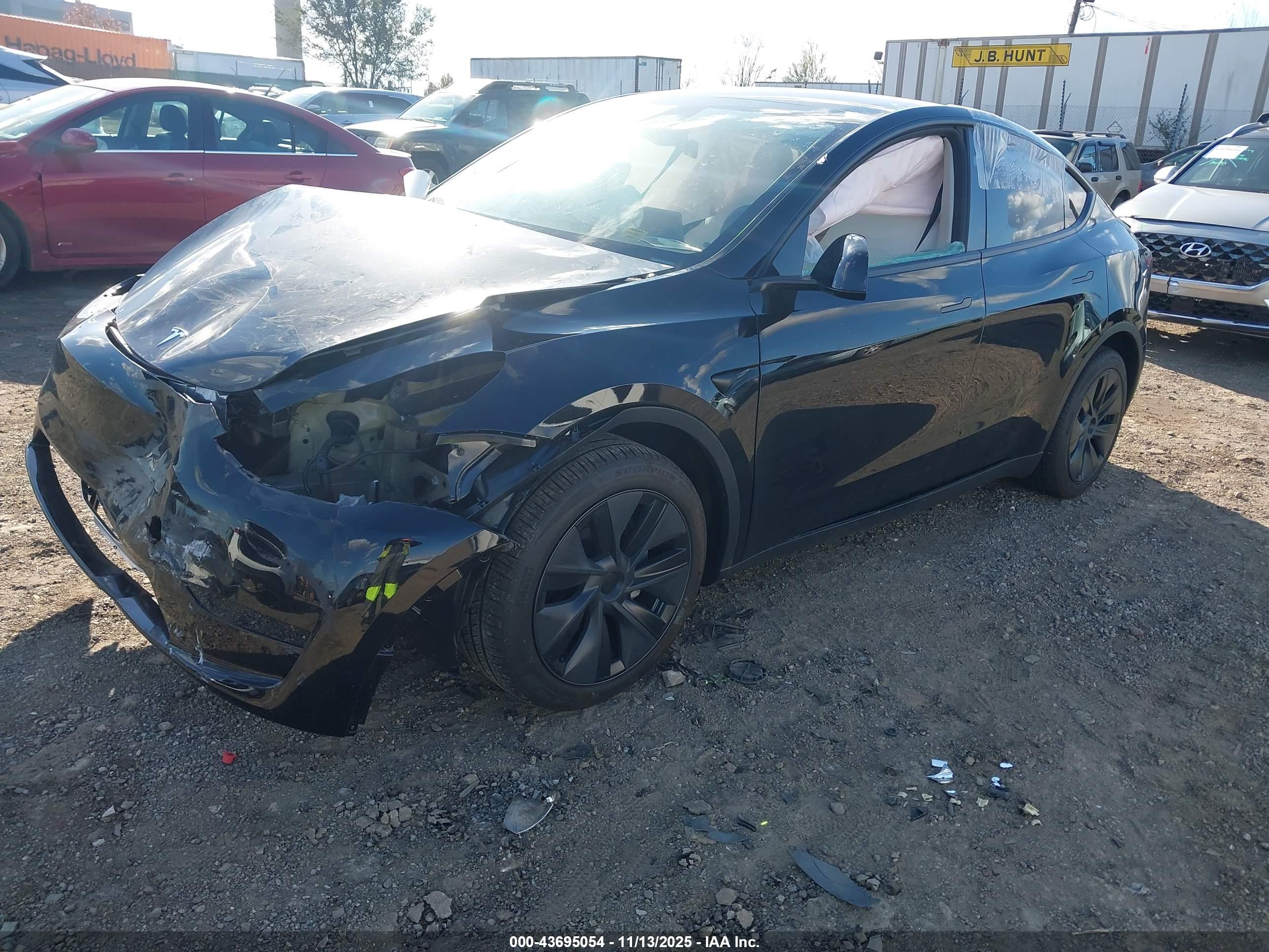 TESLA MODEL image 2