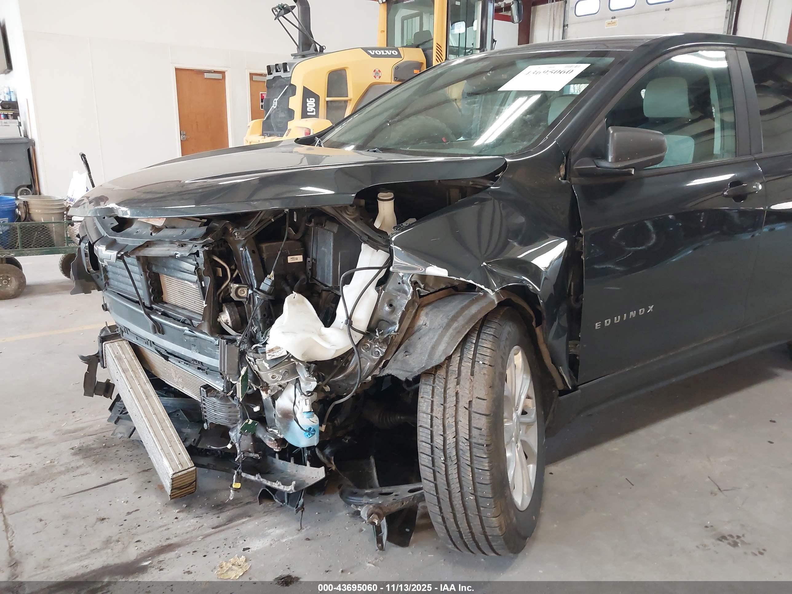 CHEVROLET EQUINOX image 6