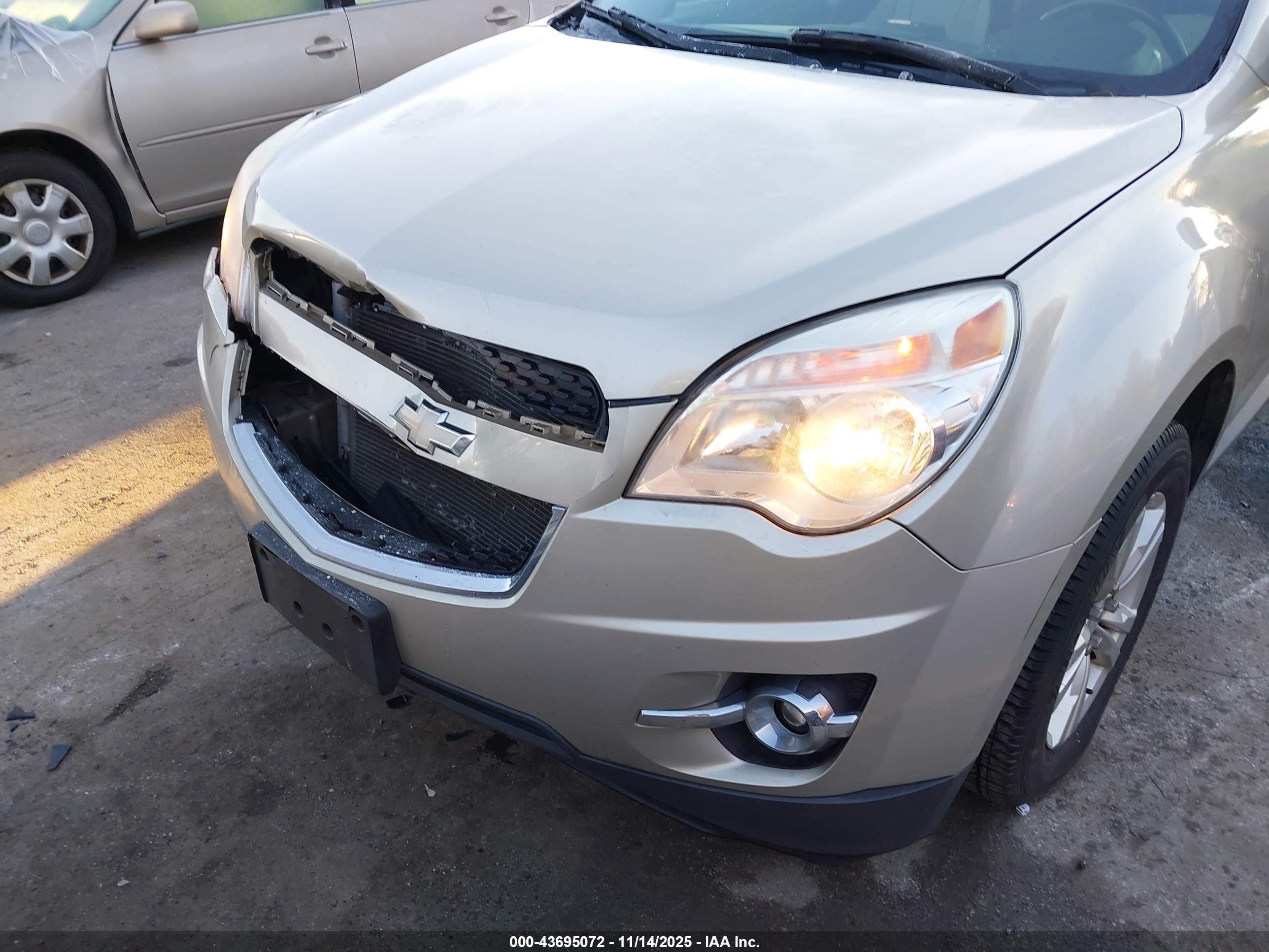 CHEVROLET EQUINOX image 6