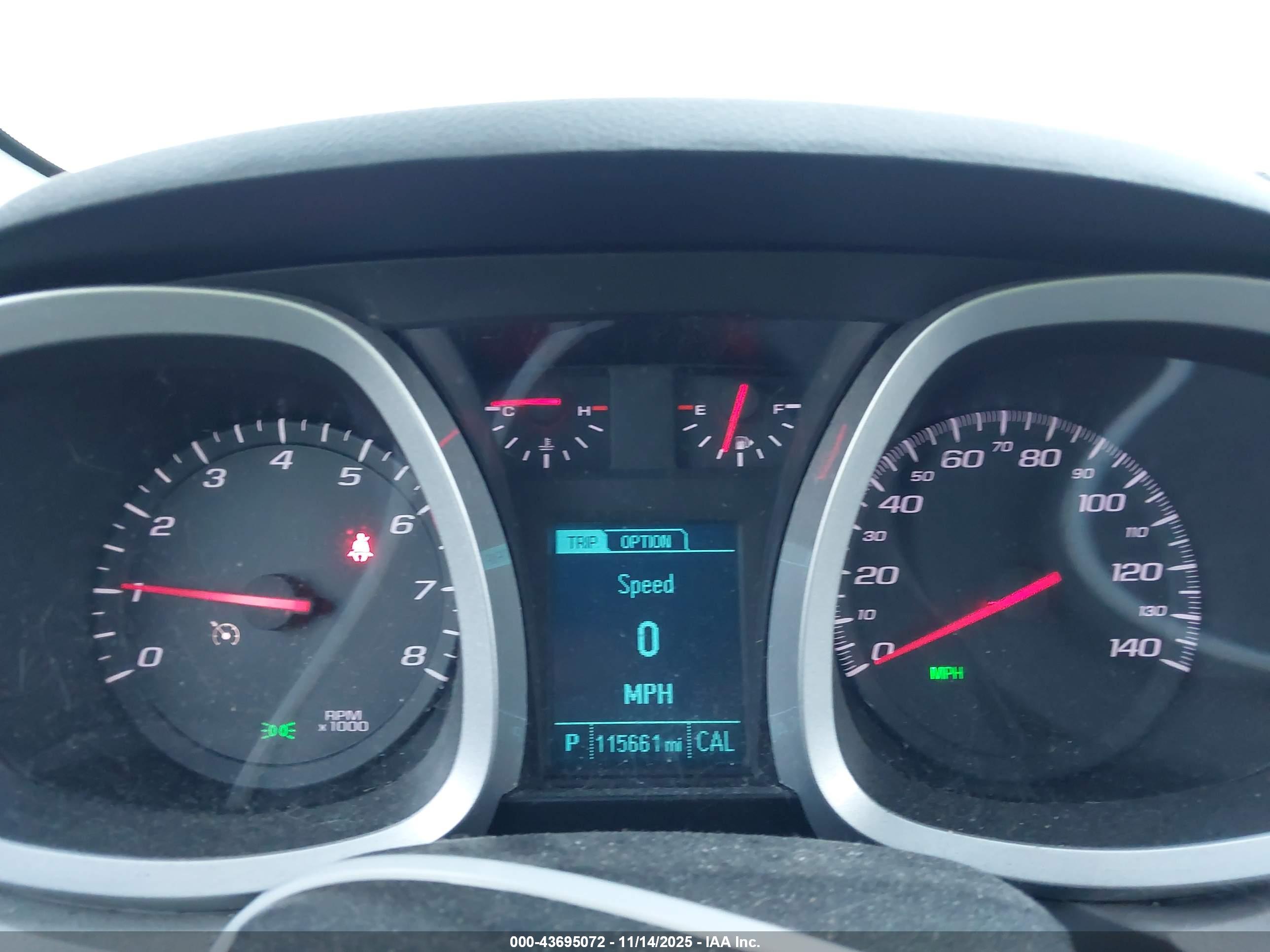 CHEVROLET EQUINOX image 7