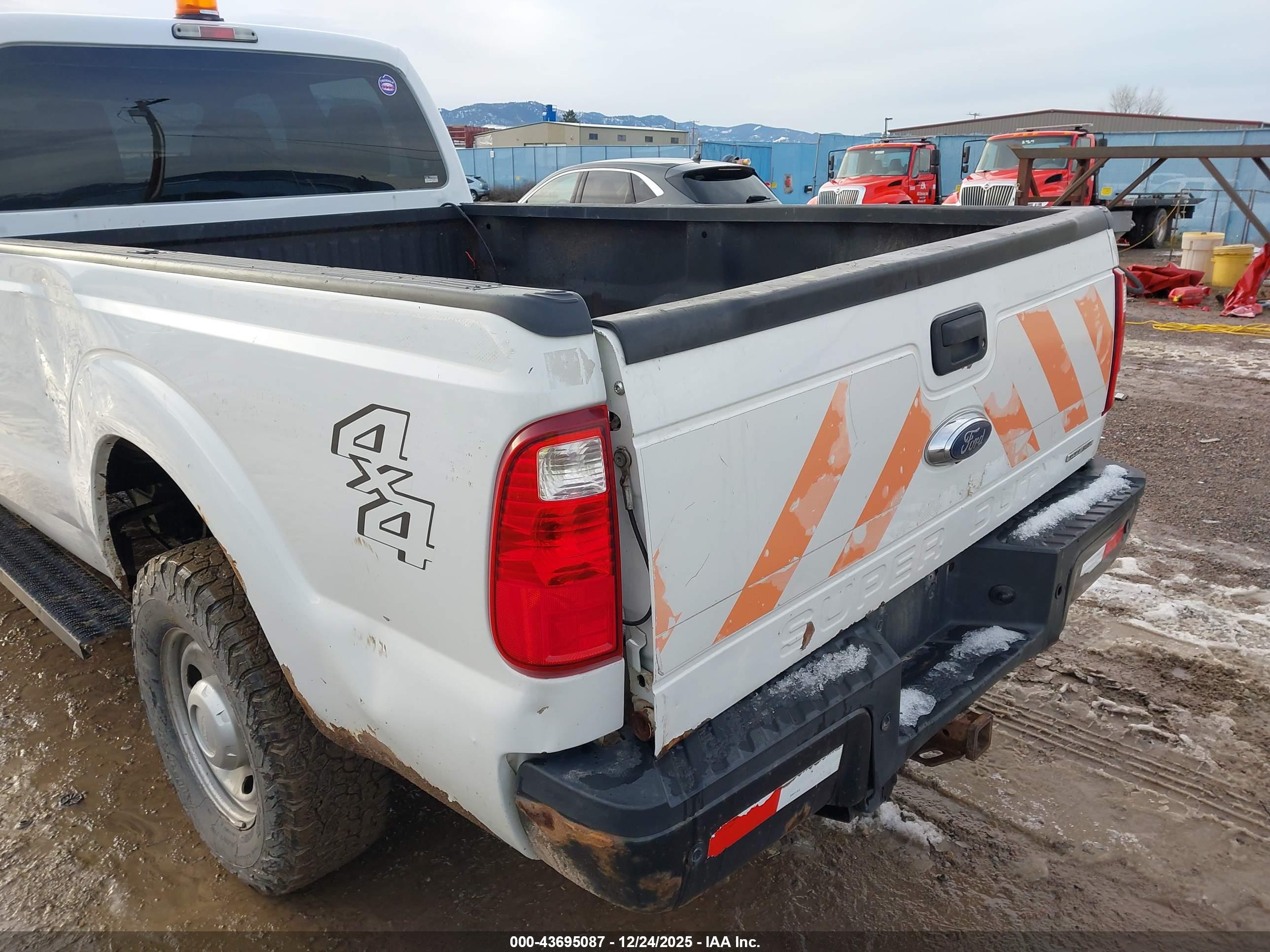 FORD F-250 image 6