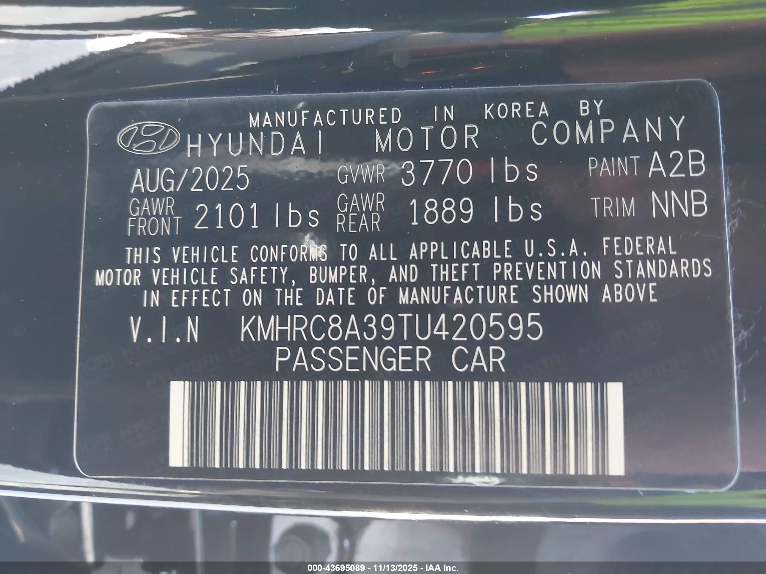 HYUNDAI VENUE image 9