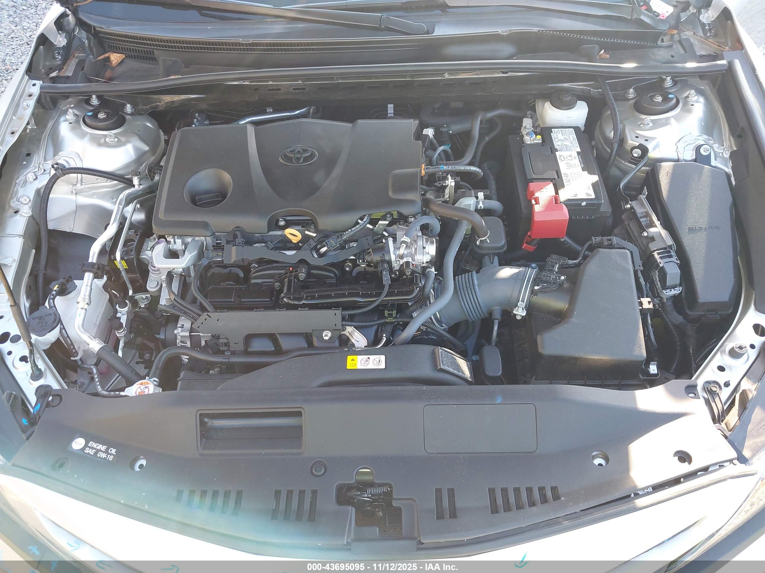TOYOTA CAMRY image 10