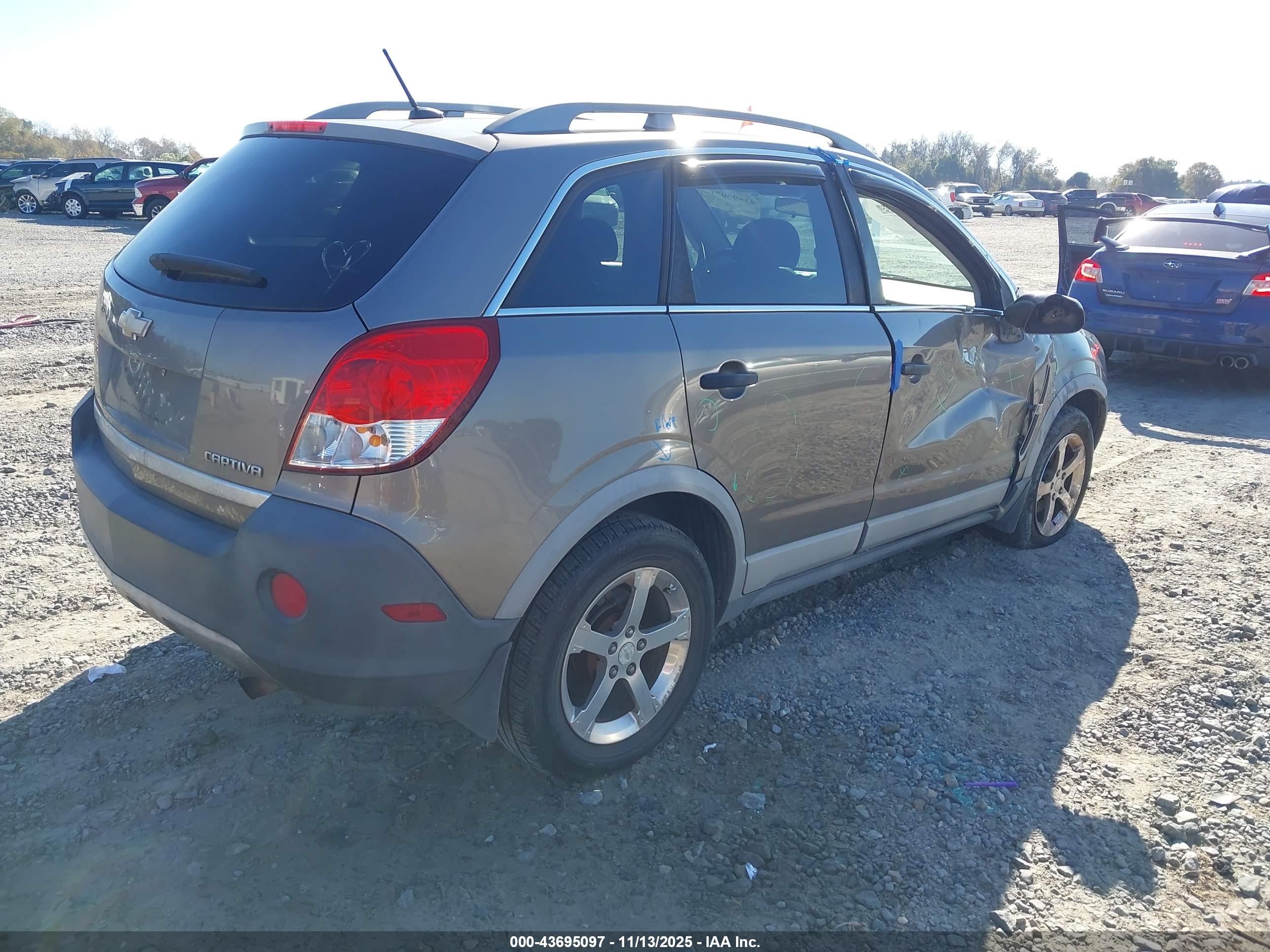 CHEVROLET CAPTIVA image 4