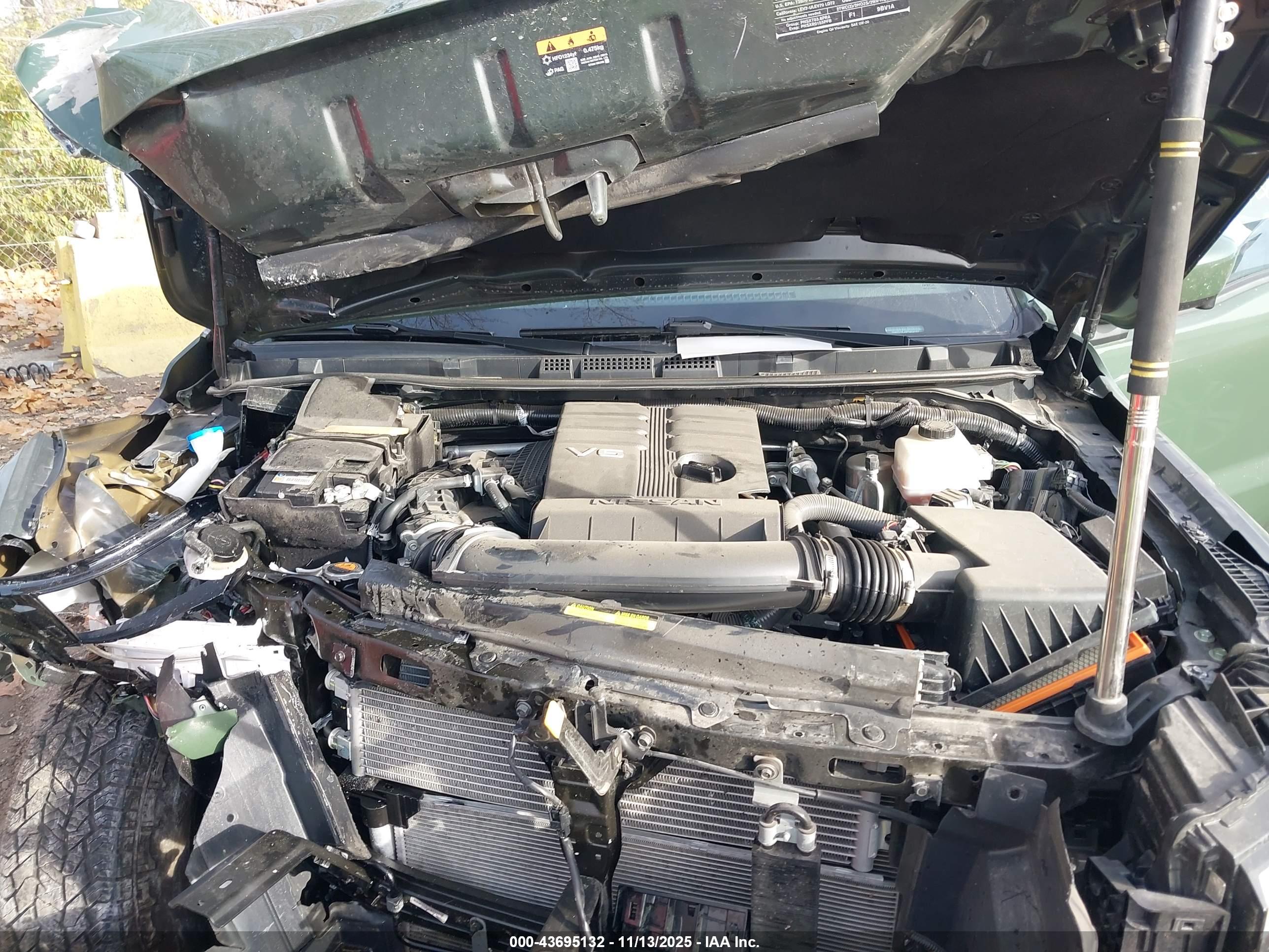 NISSAN FRONTIER image 10
