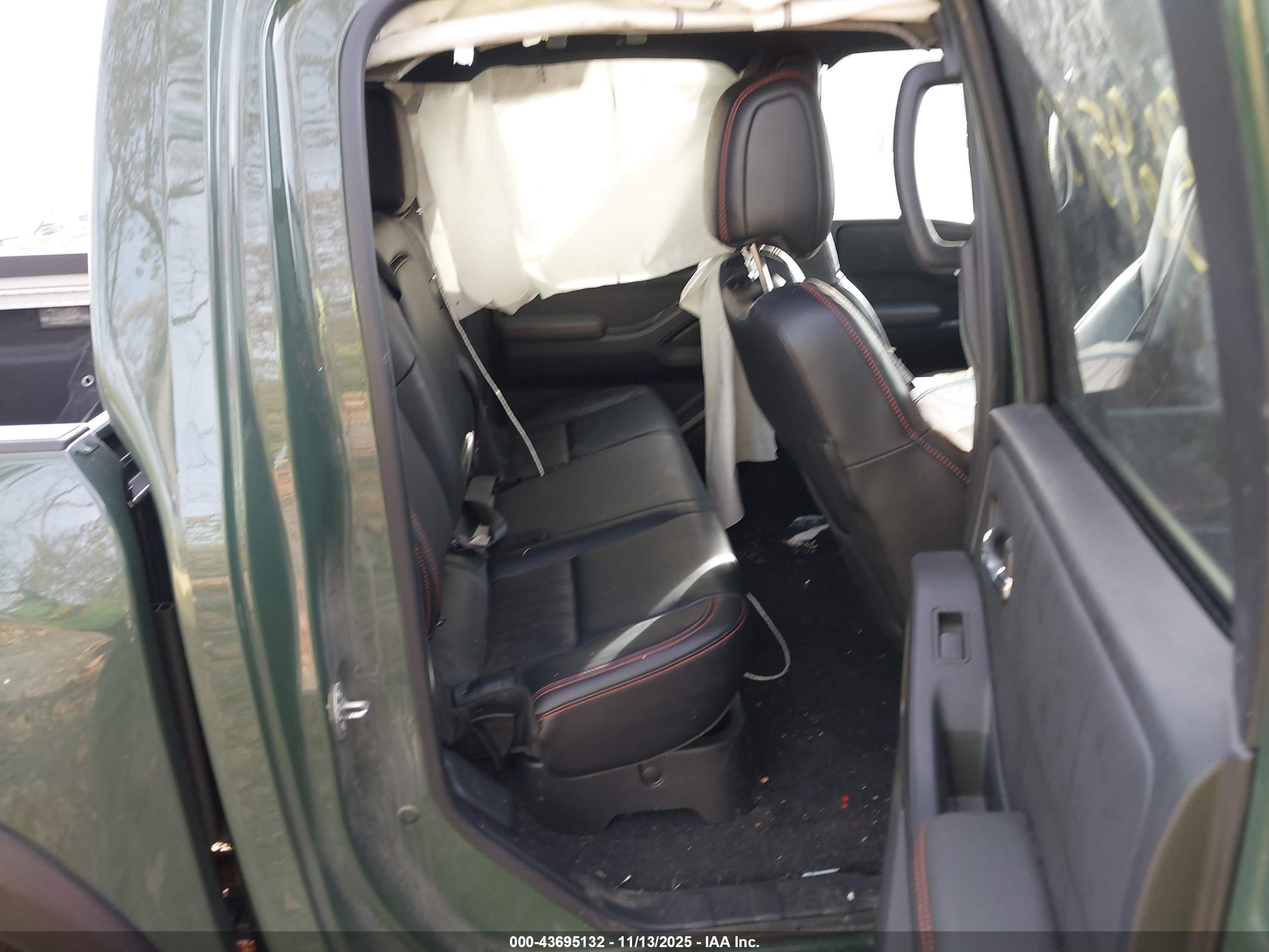 NISSAN FRONTIER image 8